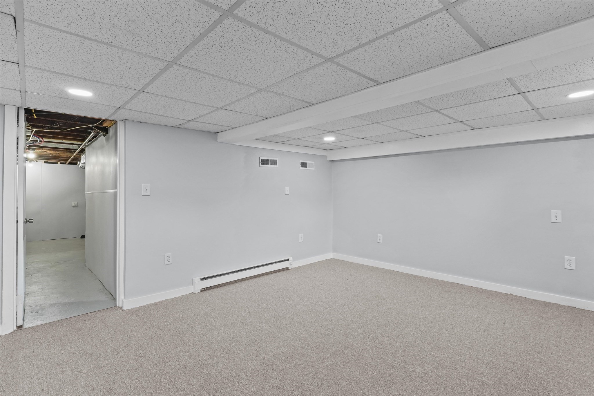 81 5th Ave, Lowell, MA 01854 - Image 17