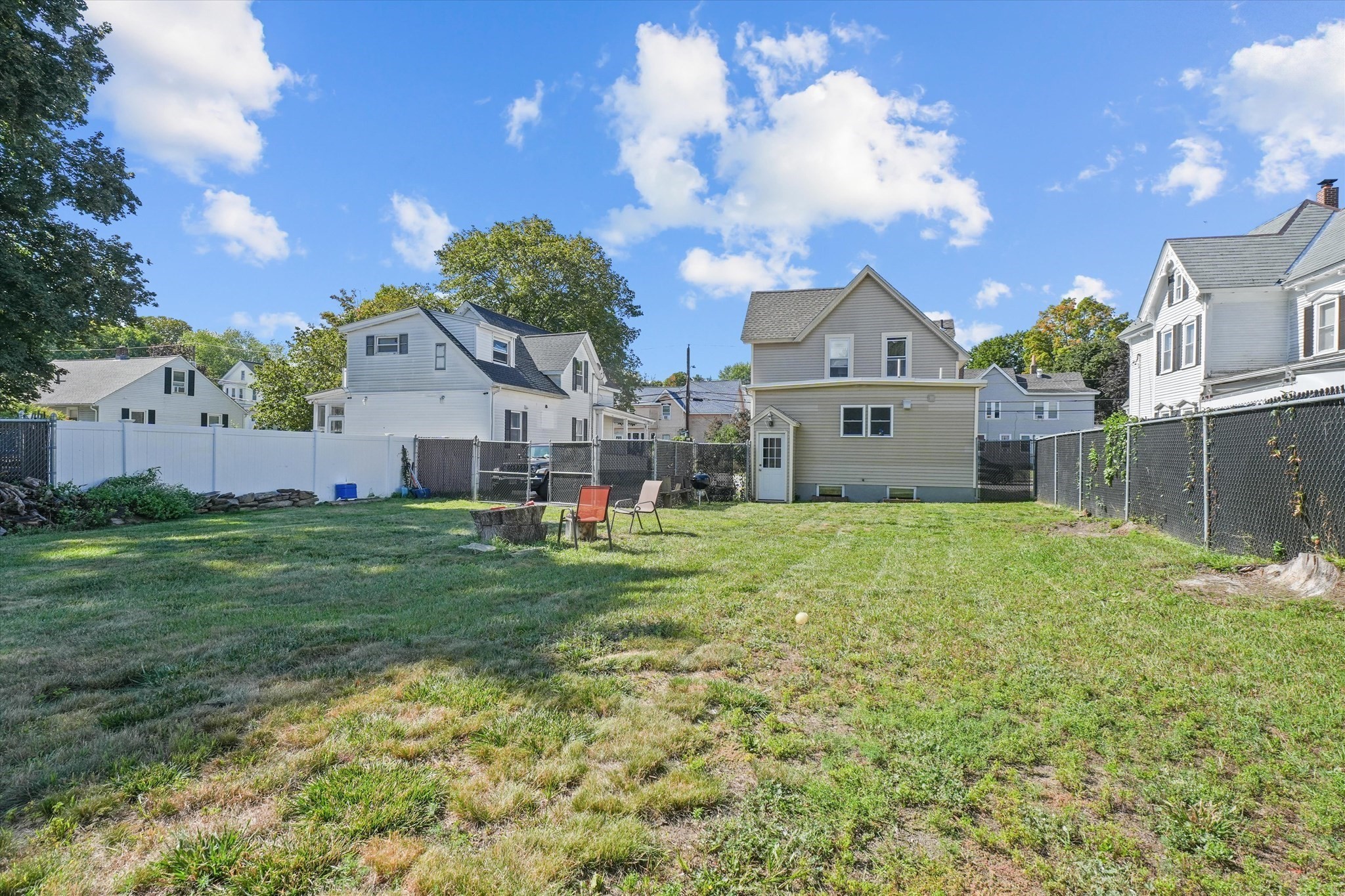81 5th Ave, Lowell, MA 01854 - Image 22