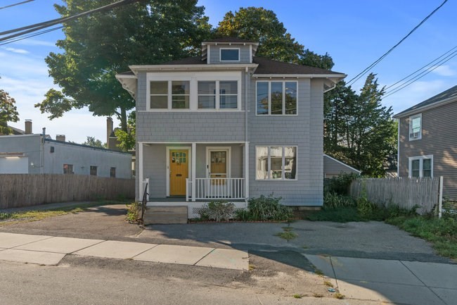 253 Sycamore St Unit 253, Watertown, MA 02472