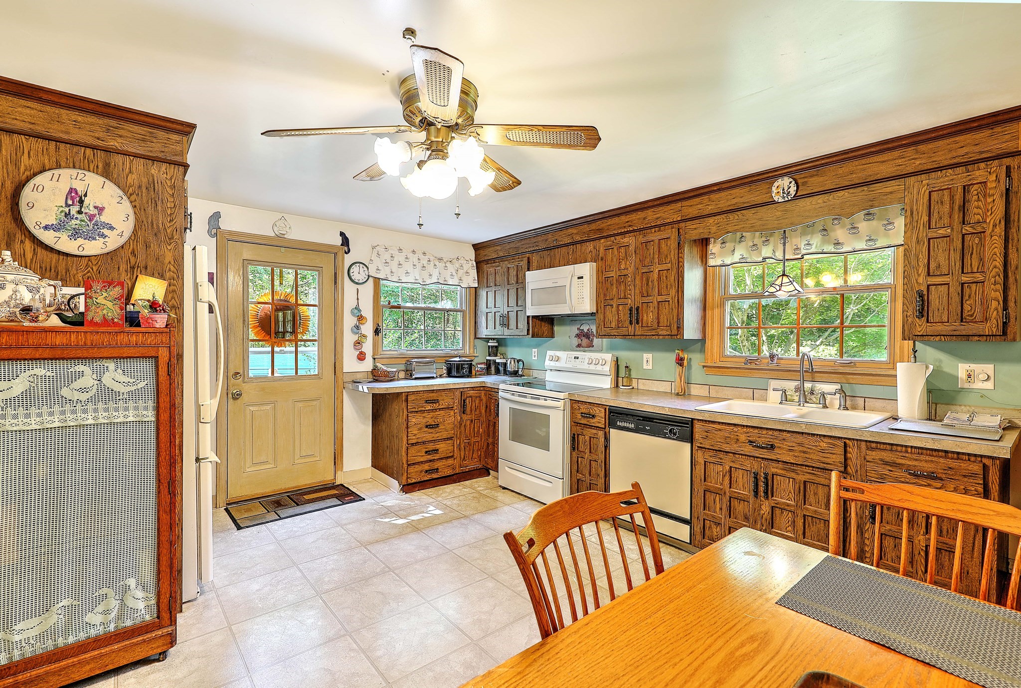 16 Salisbury, Rehoboth, MA 02769 - Image 25