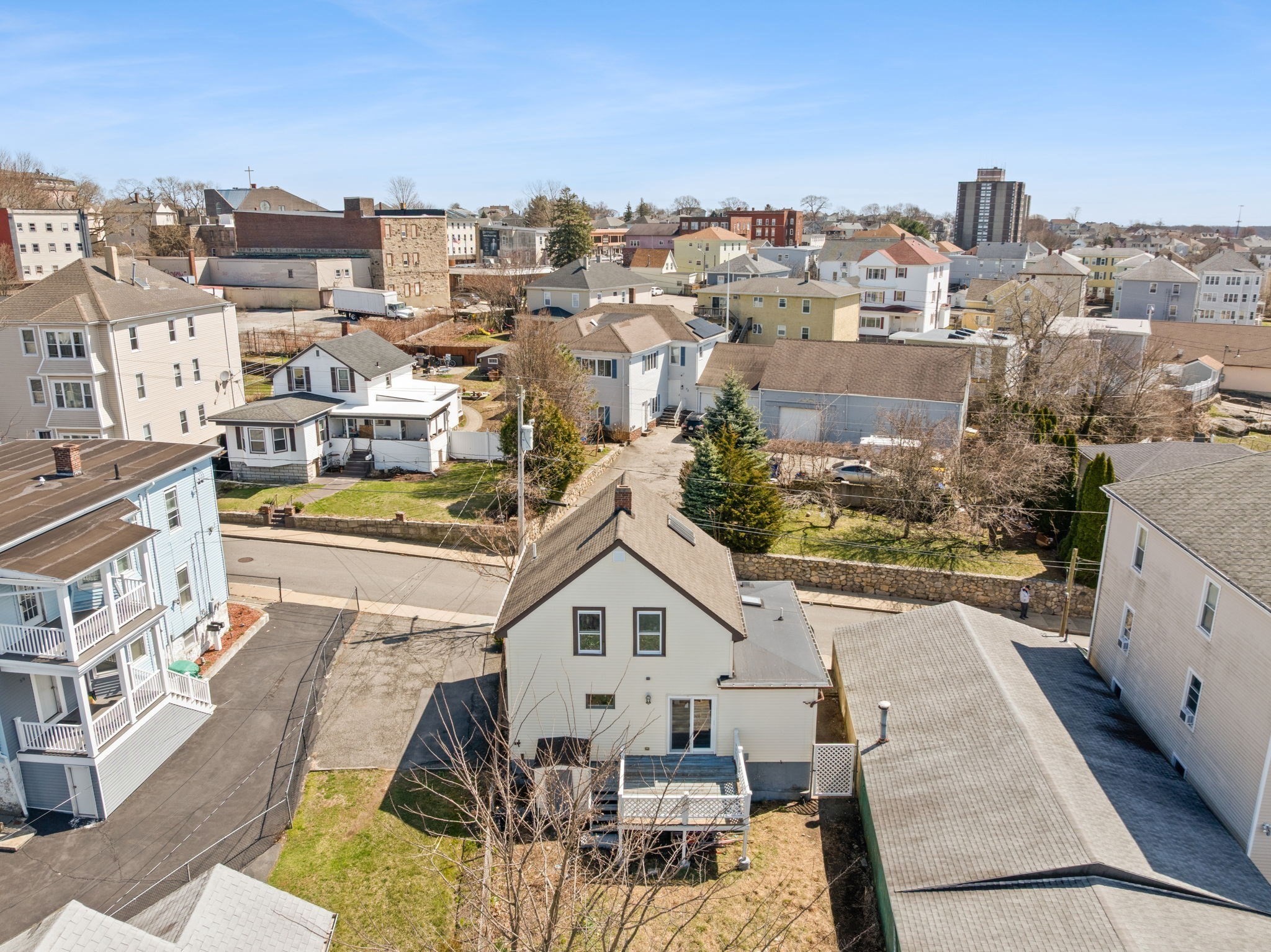71 Cash St, Fall River, MA 02723 - Image 4