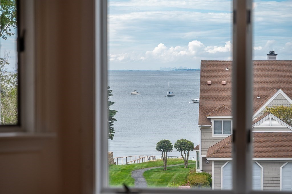 5 Raven Ln Unit 5, Gloucester, MA 01930