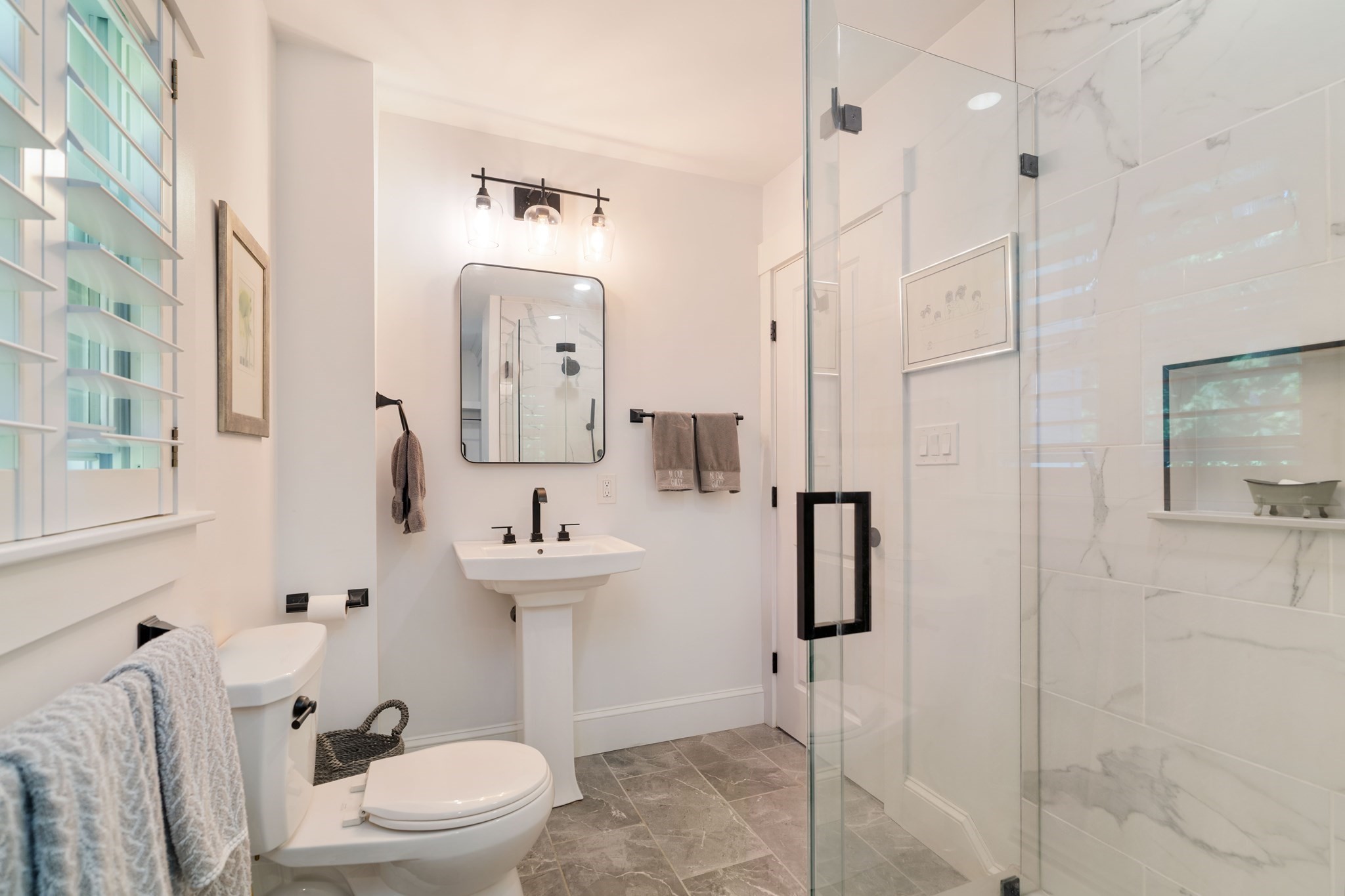 106 Elm St, Stoneham, MA 02180 - Image 15