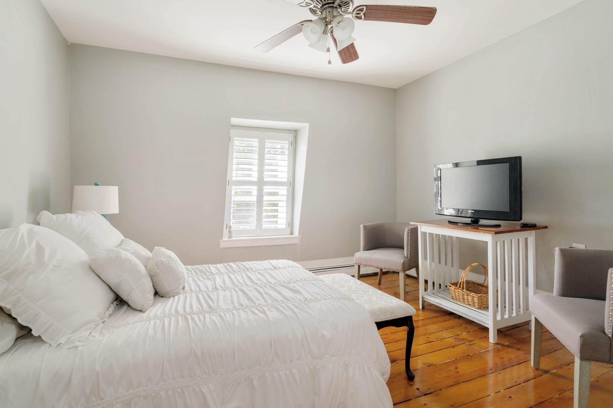 106 Elm St, Stoneham, MA 02180 - Image 25