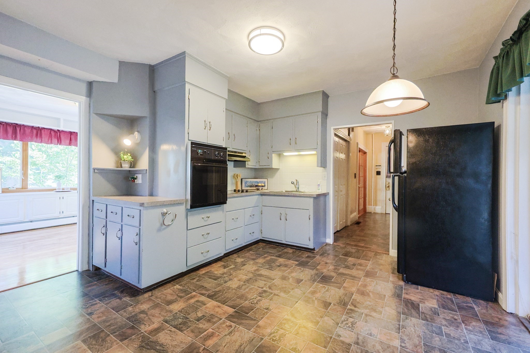 14 Dodge St, Malden, MA 02148 - Image 26