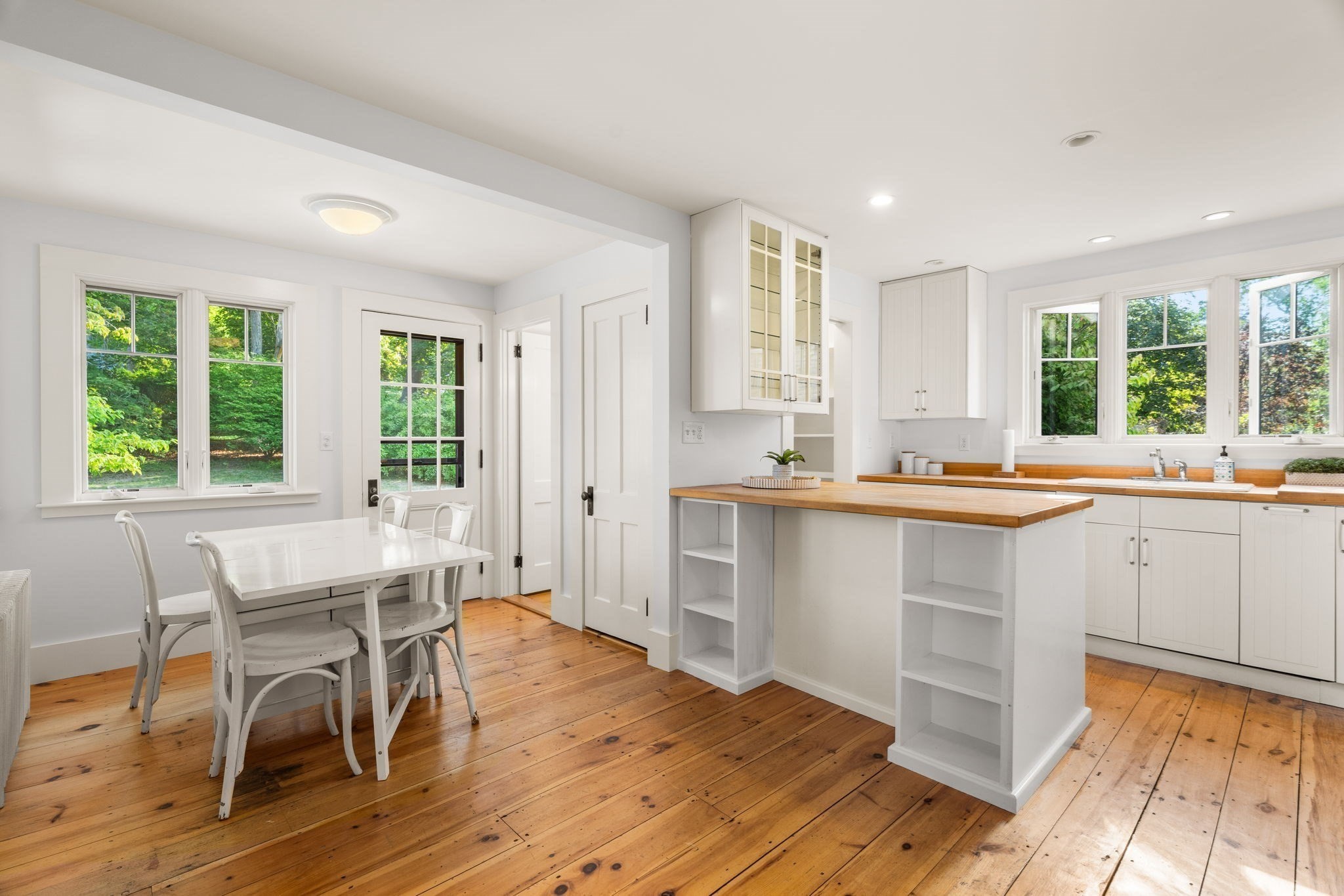 486 Main St, Amesbury, MA 01913 - Image 11