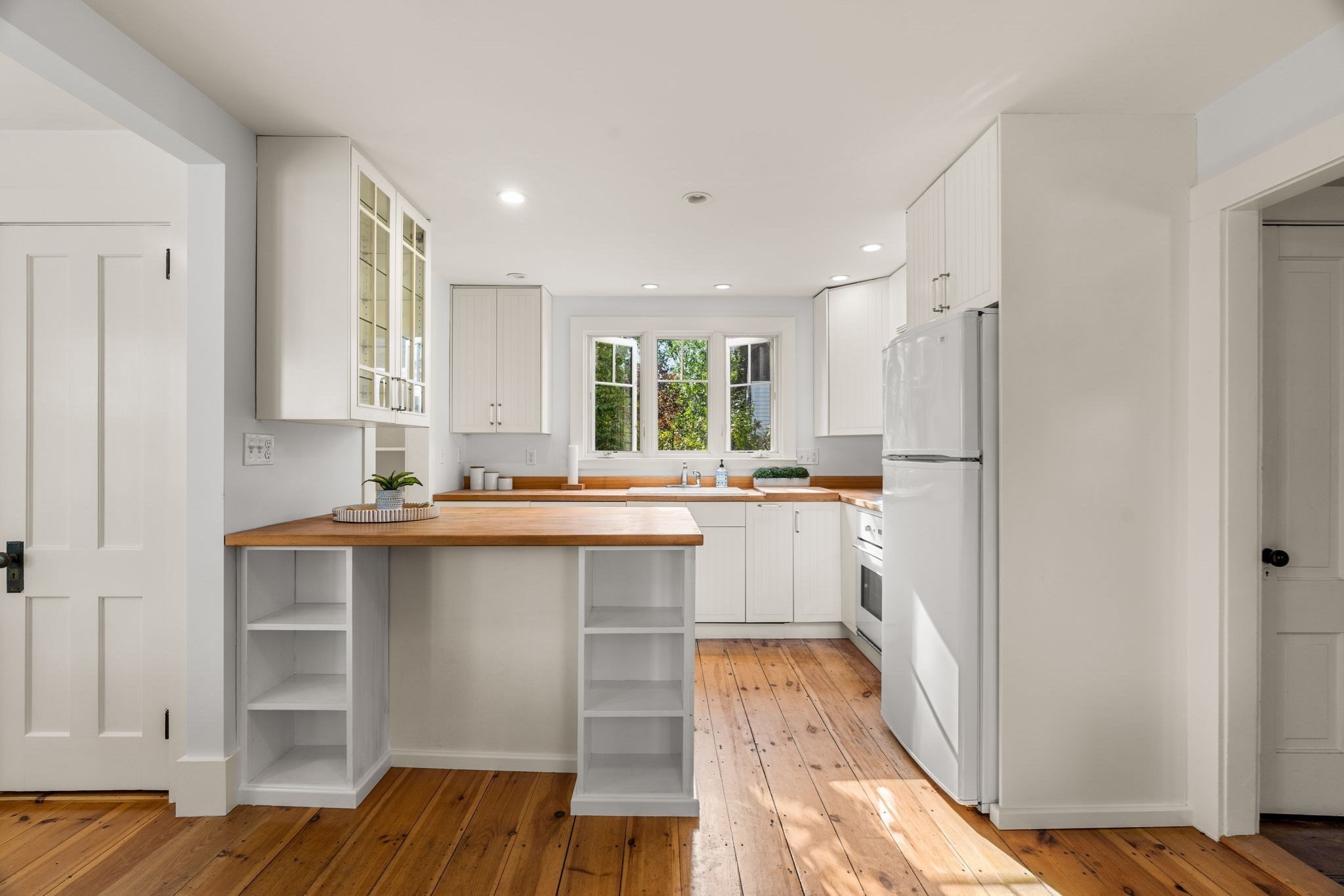 486 Main St, Amesbury, MA 01913 - Image 12