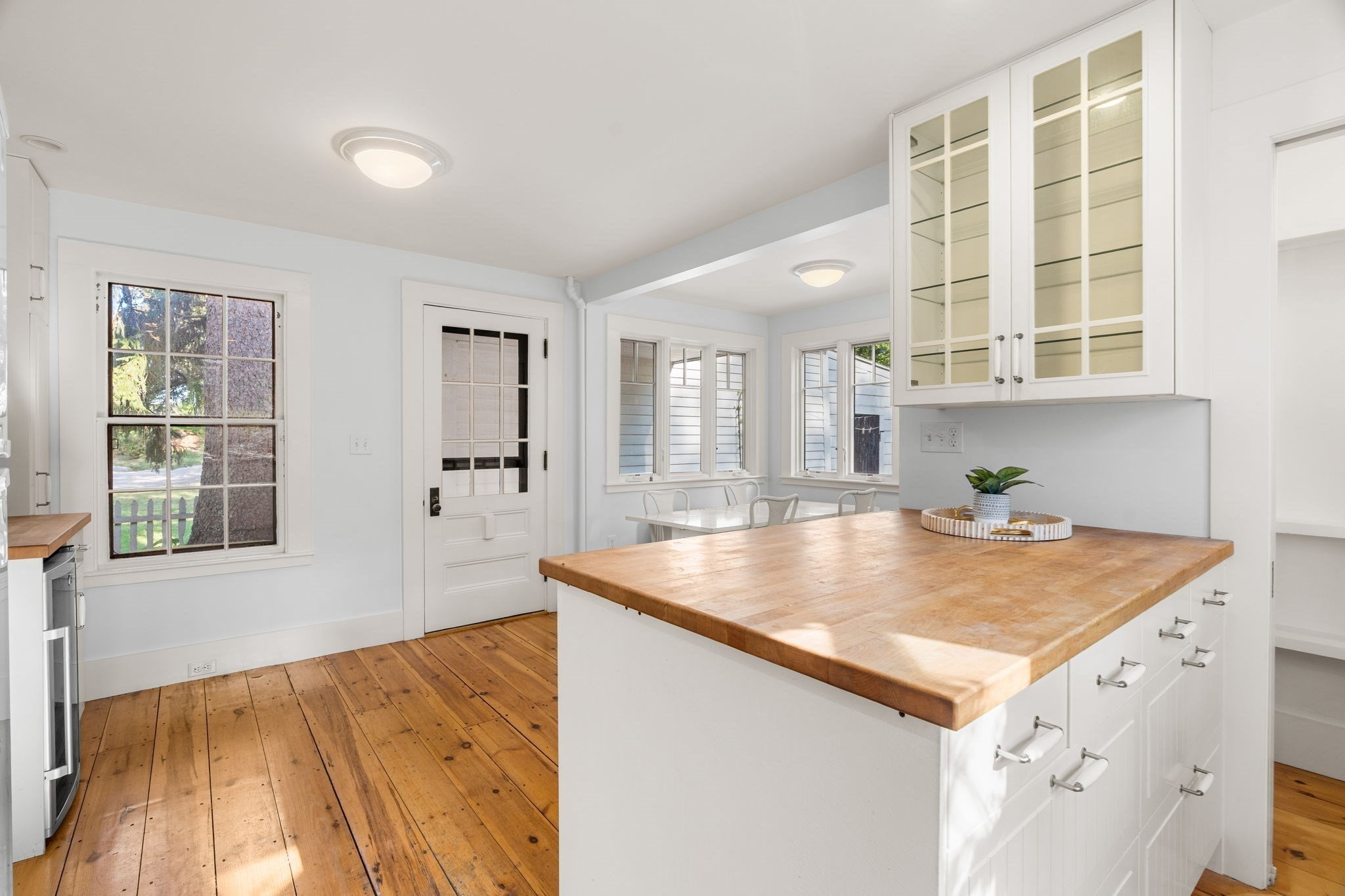 486 Main St, Amesbury, MA 01913 - Image 16