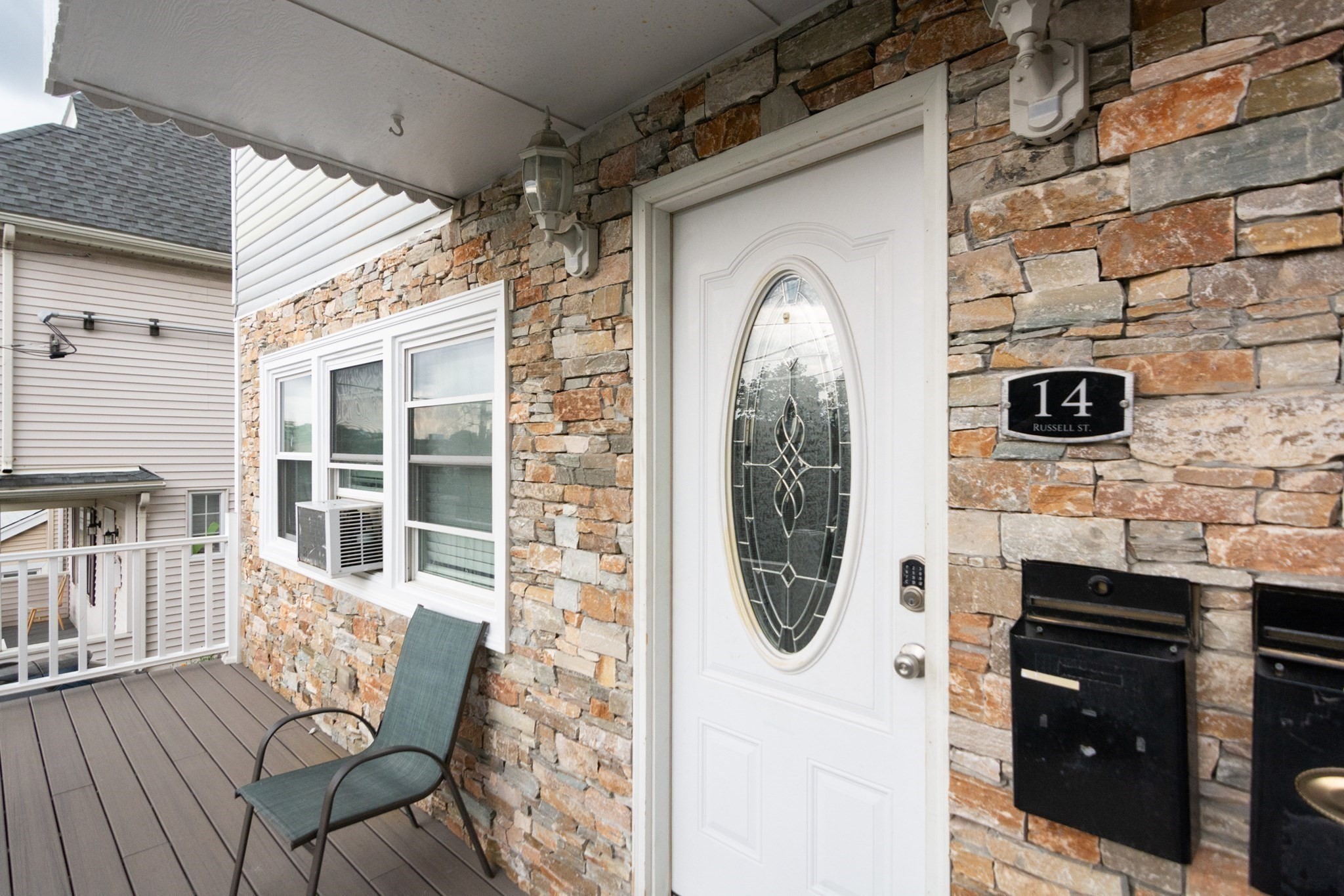 14 Russell St, Everett, MA 02149 - Image 2