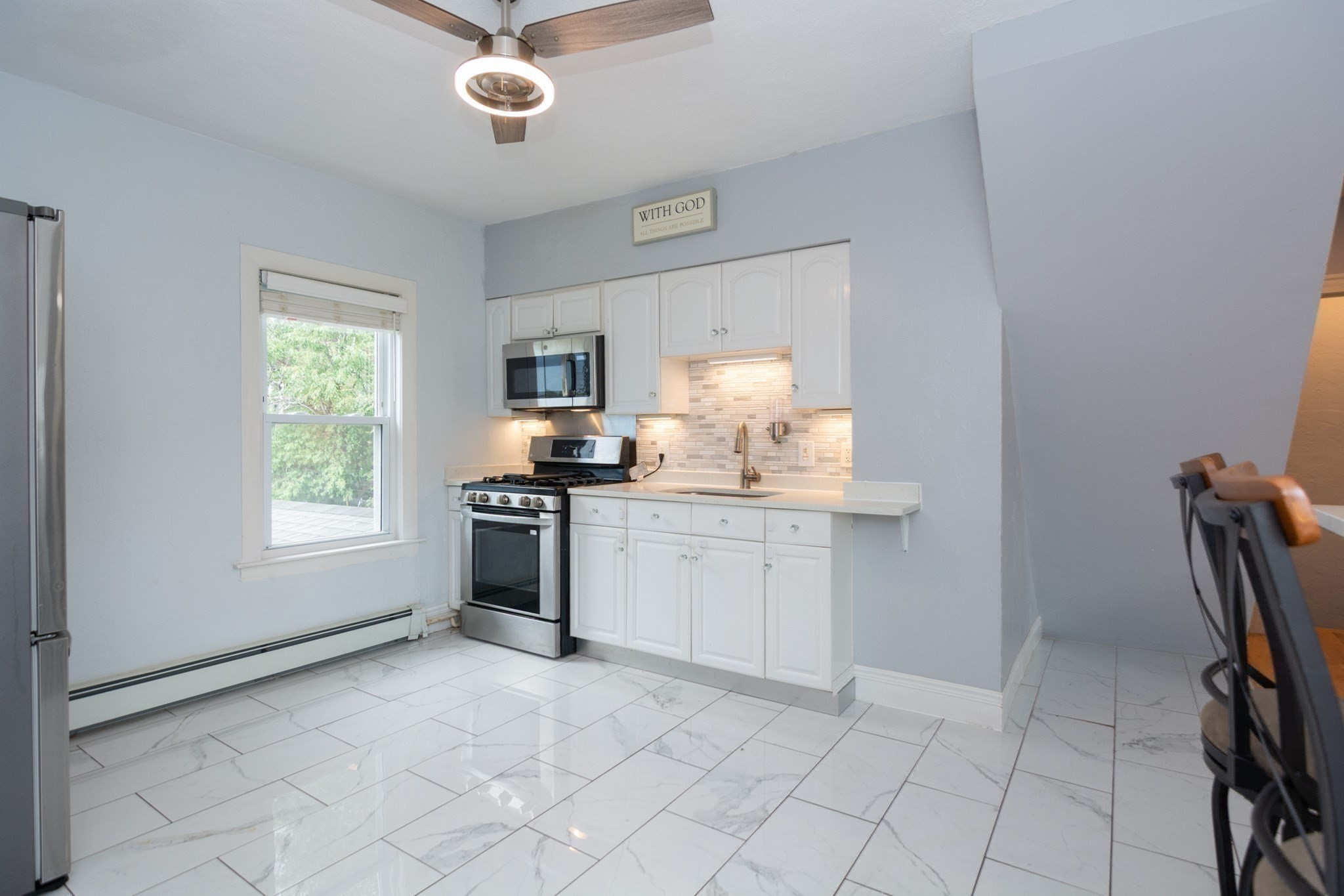 14 Russell St, Everett, MA 02149 - Image 21