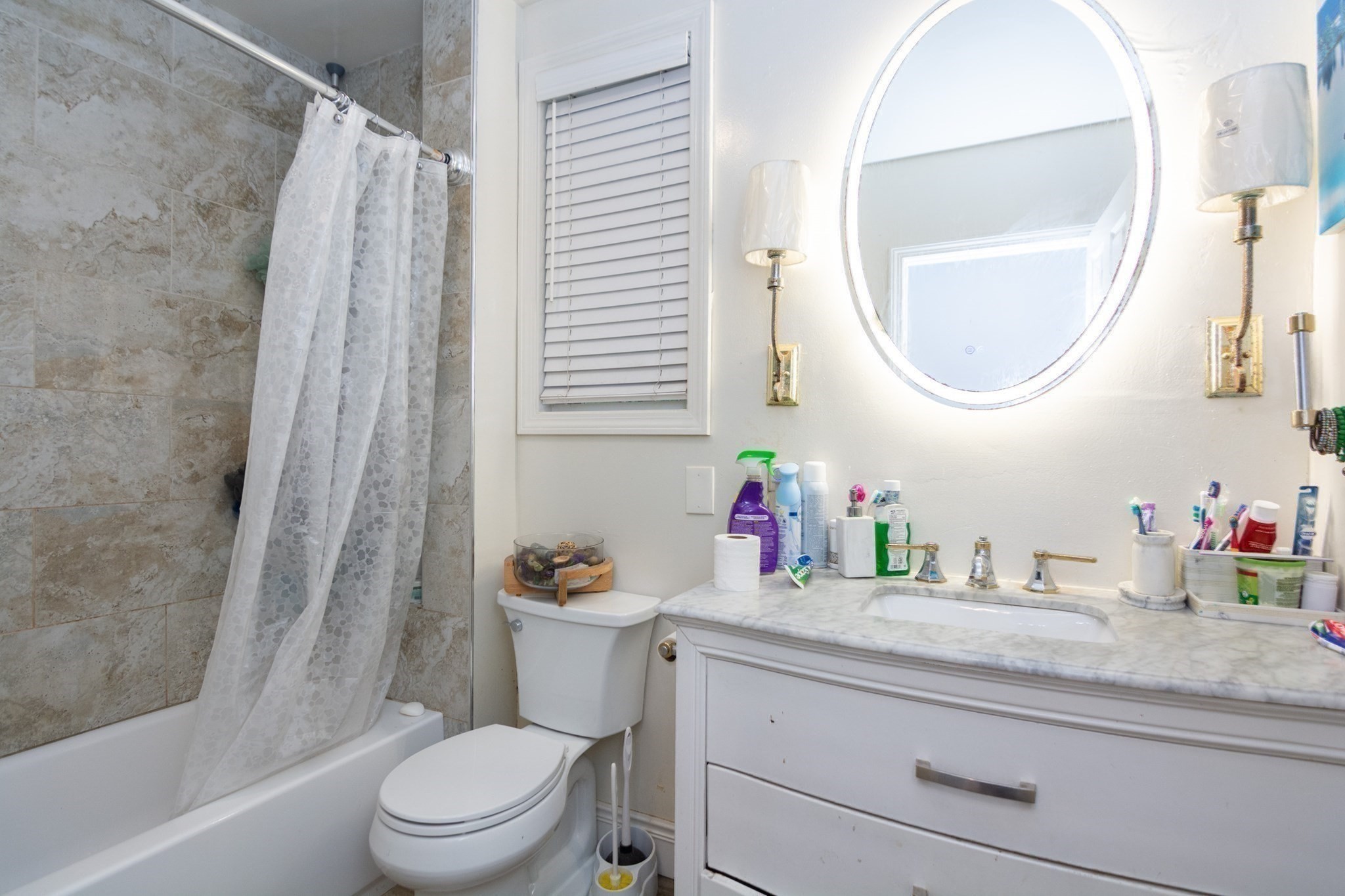 14 Russell St, Everett, MA 02149 - Image 23