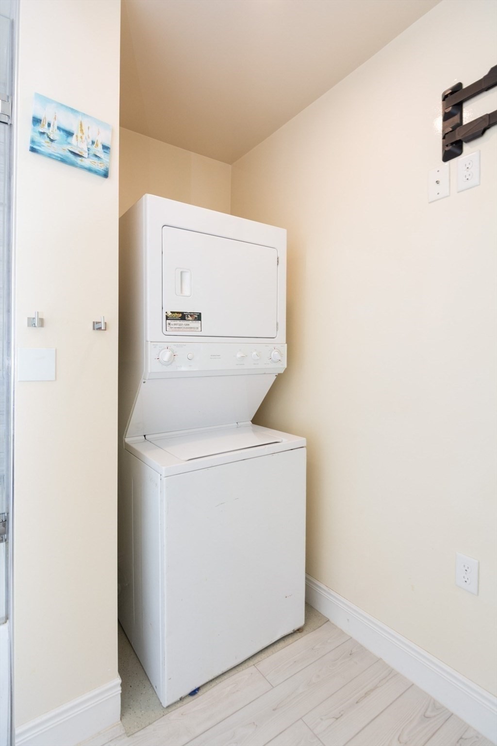 14 Russell St, Everett, MA 02149 - Image 5