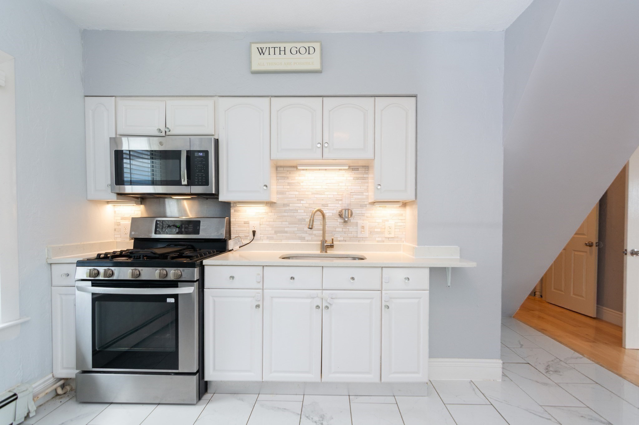 14 Russell St, Everett, MA 02149 - Image 8