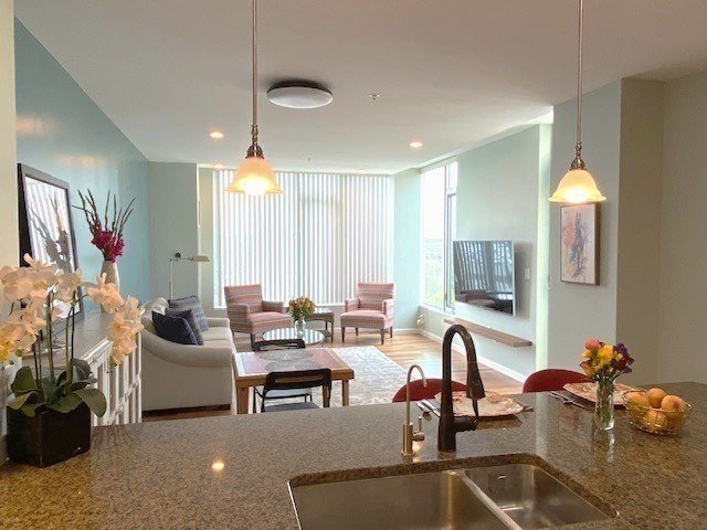 10 Nouvelle Way Unit T923, Natick, MA 01760 - Image 4