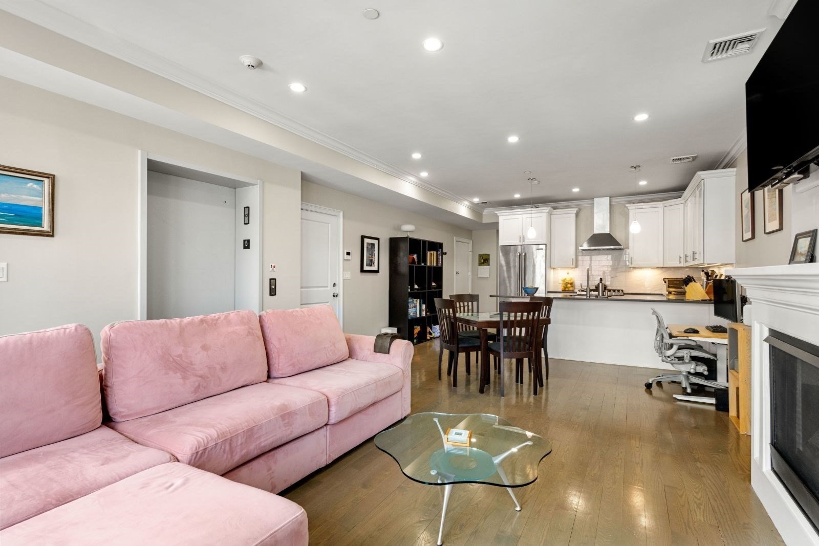 205 W. 8th  St Unit 5, South Boston, Boston, MA 02127