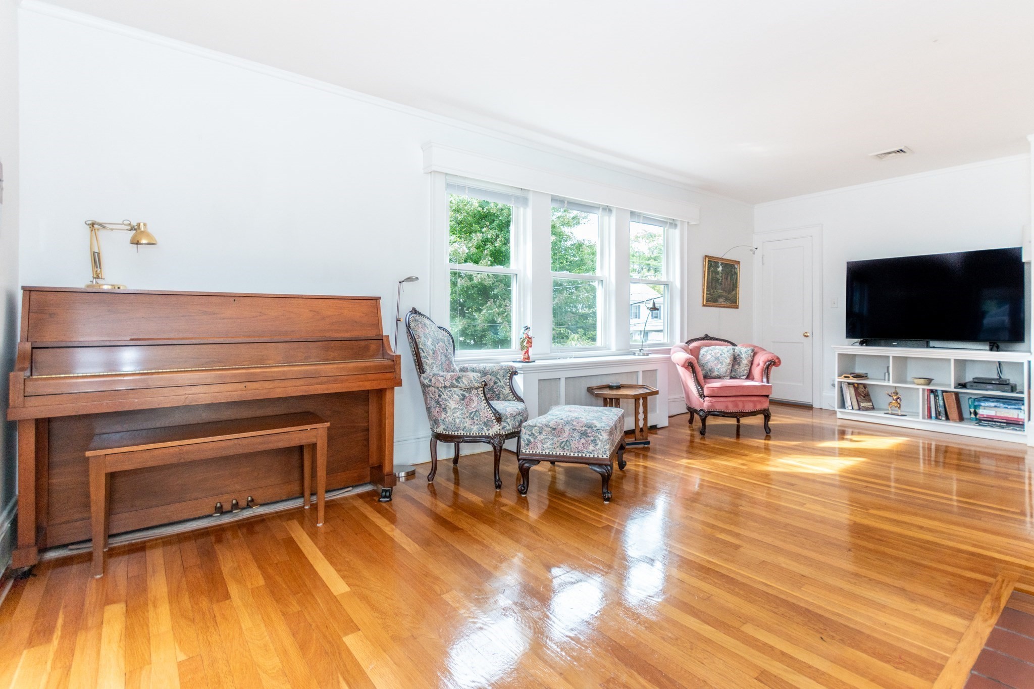 56 Cloverdale Rd Unit 56, Newton, MA 02461 - Image 3