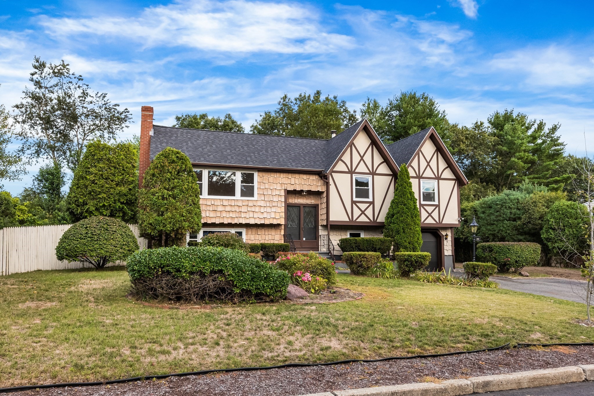 115 Joanne Rd, Stoughton, MA 02072 - Image 2