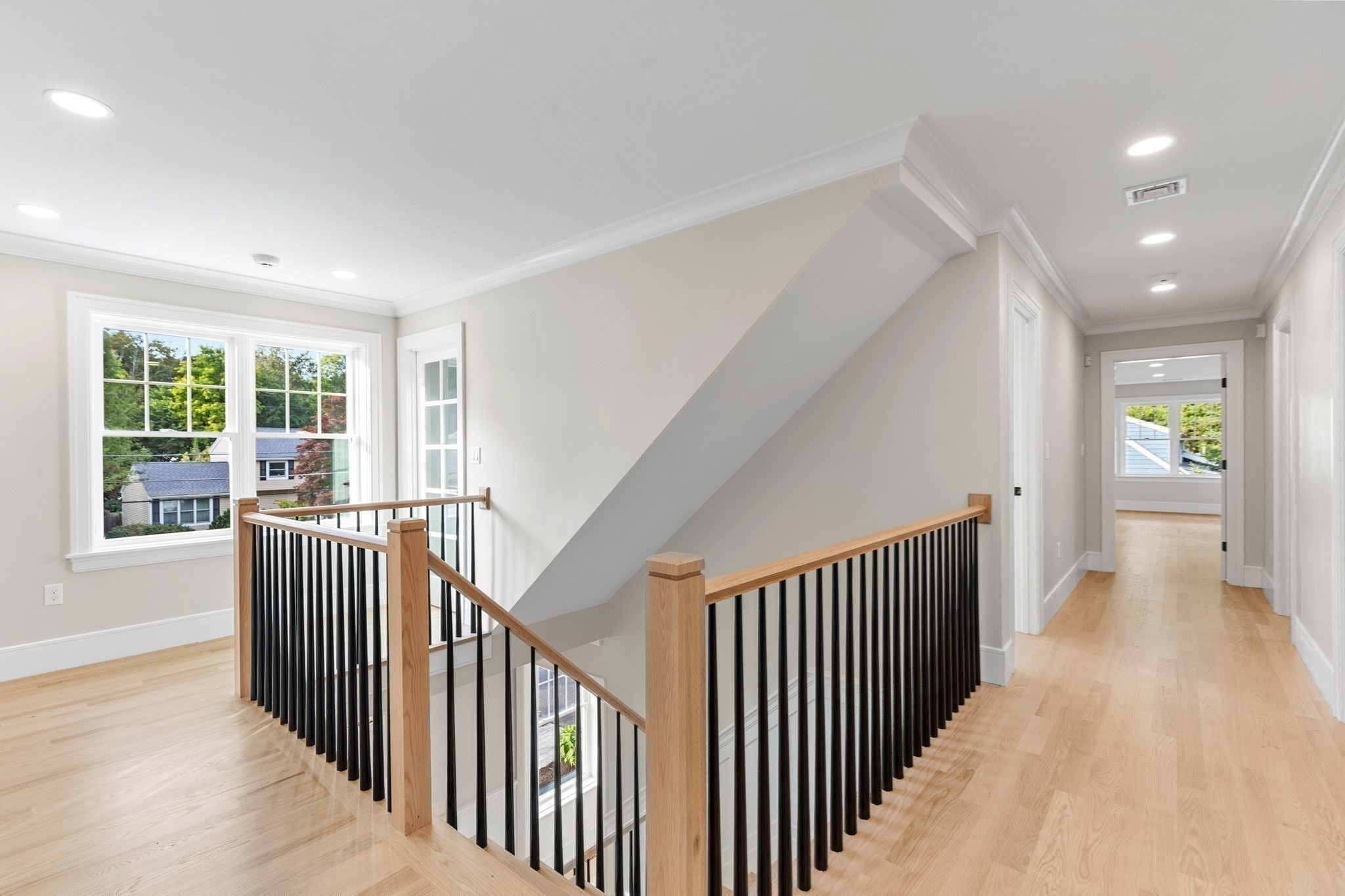 12 Pleasant St, Burlington, MA 01803 - Image 15