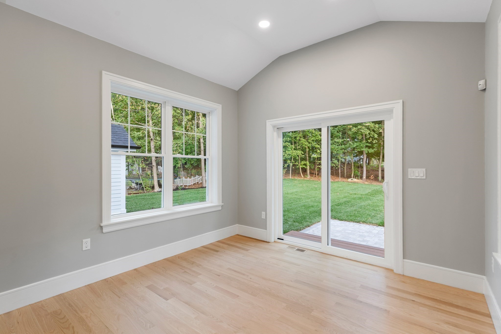 12 Pleasant St, Burlington, MA 01803 - Image 28