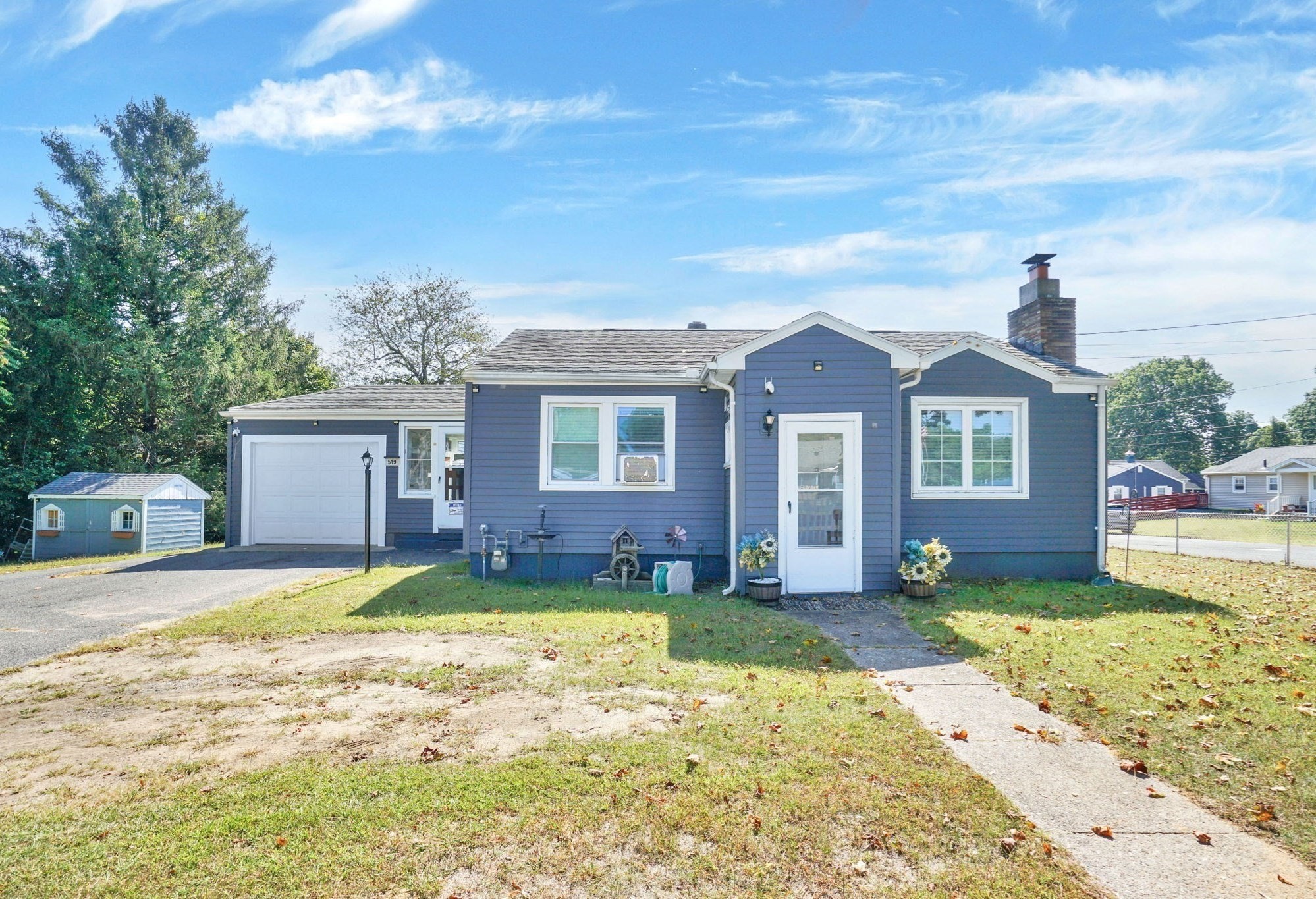 519 Prospect St, Chicopee, MA 01020