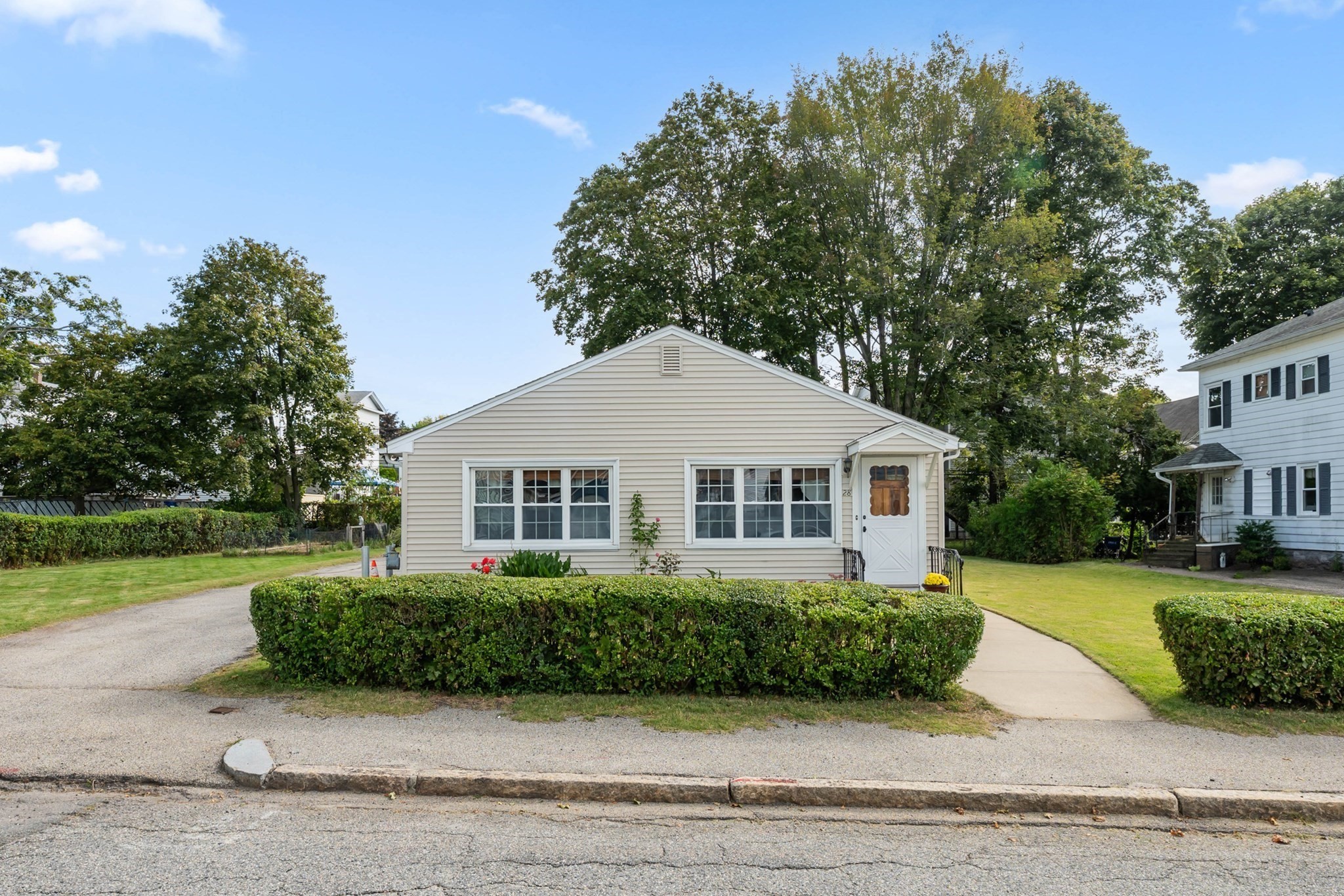 28 Granby Road, Worcester, MA 01604 - Image 2