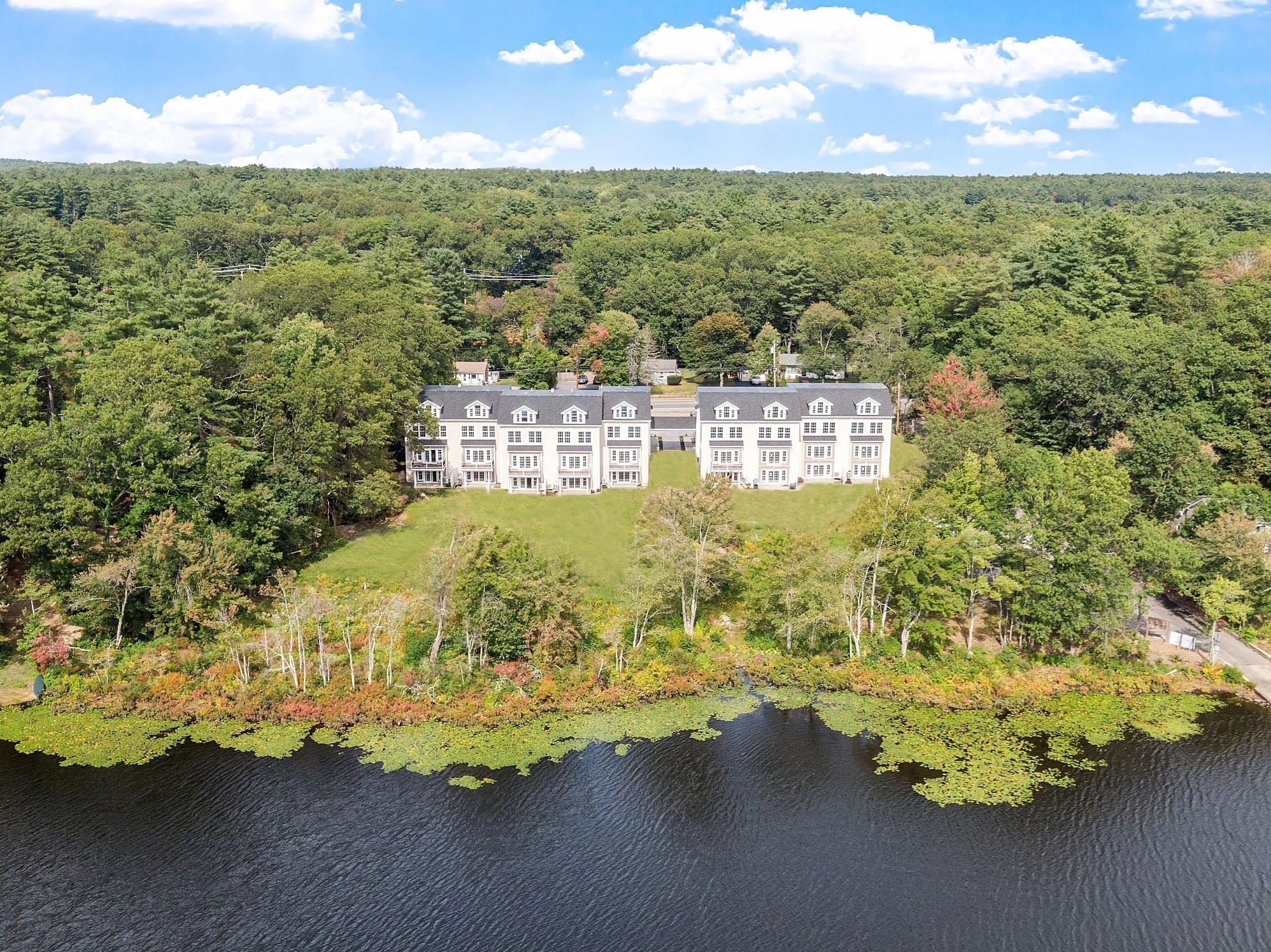 206 W Main St Unit 3, Georgetown, MA 01833