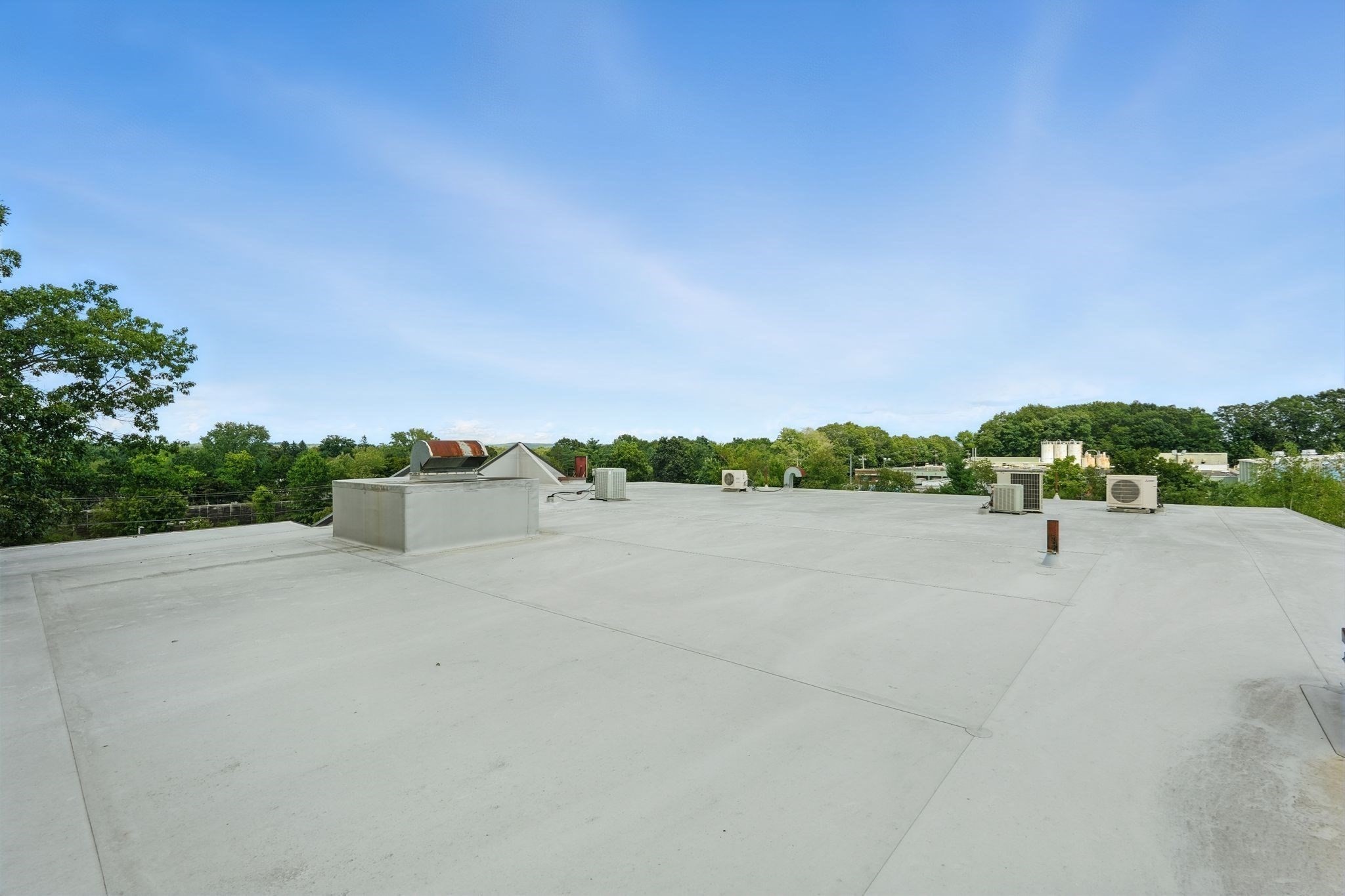 185 West Ave., Ludlow, MA 01056 - Image 37