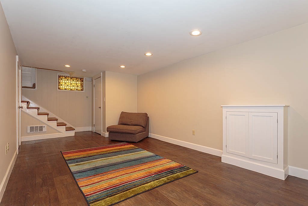 27 Hawthorn Road, Milton, MA 02186 - Image 31