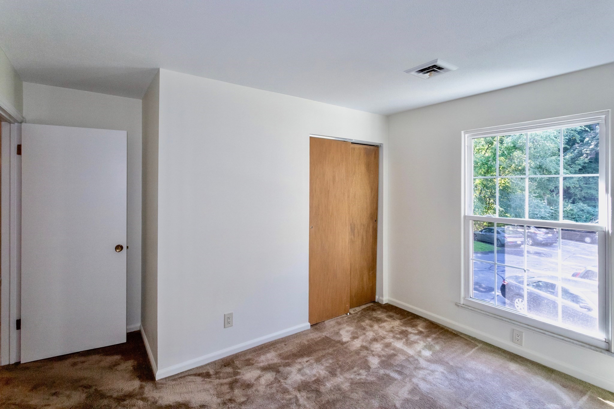 324 Russell Road Unit 204, Westfield, MA 01085 - Image 12