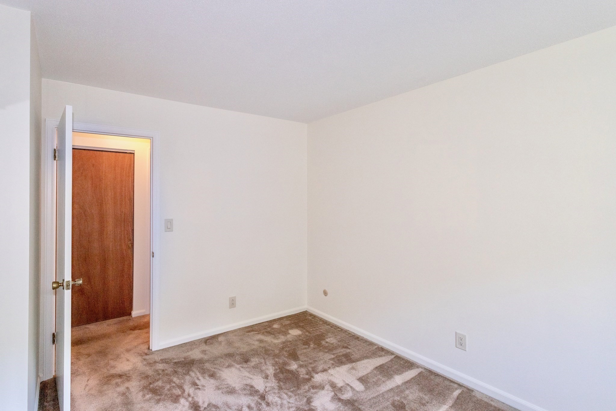 324 Russell Road Unit 204, Westfield, MA 01085 - Image 17