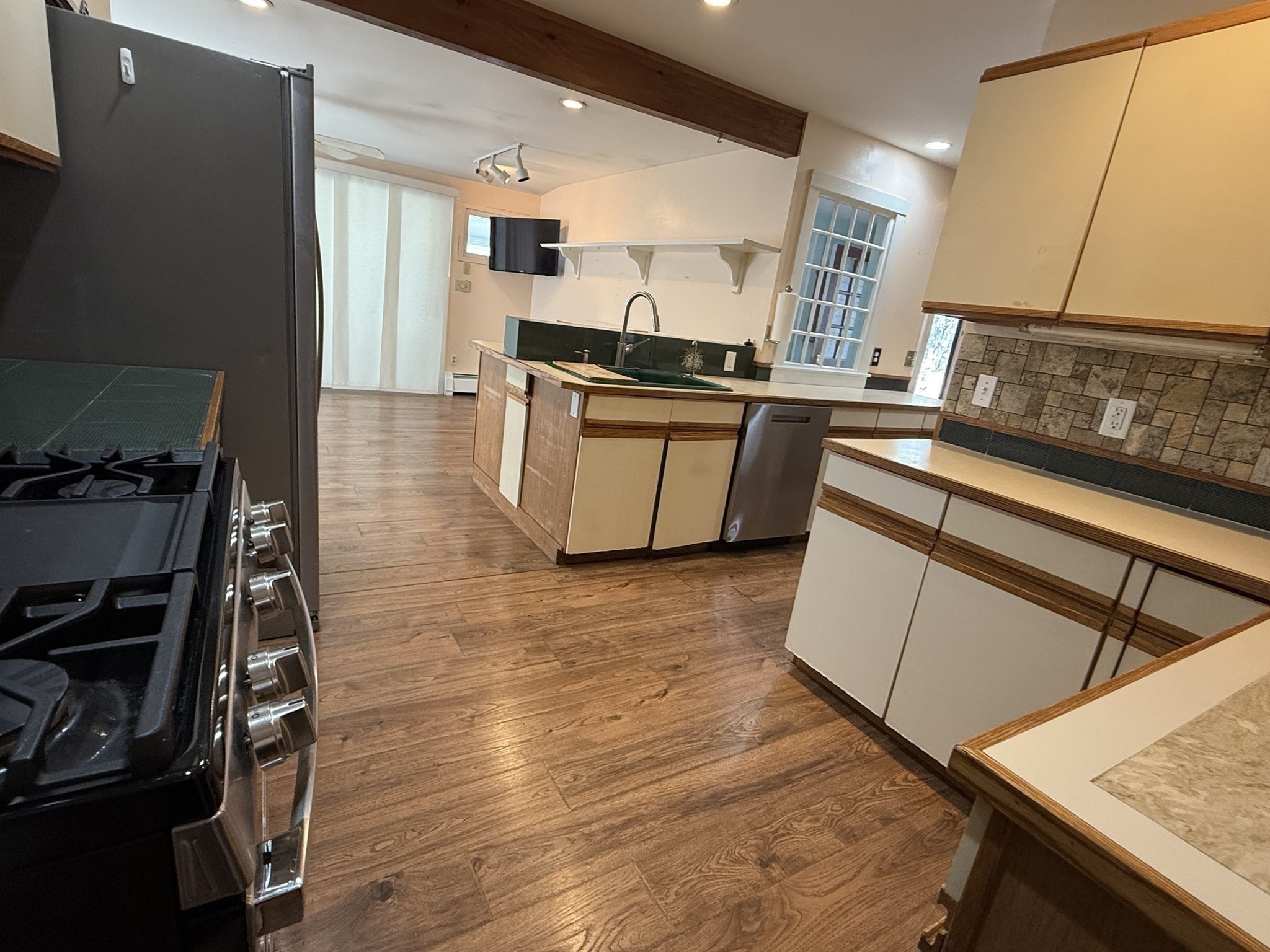 2 Prospect Street, Peabody, MA 01960 - Image 11