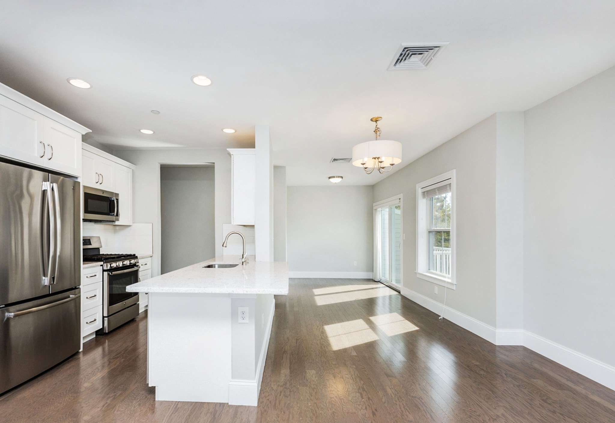 445 Essex Street Unit 304, Swampscott, MA 01907 - Image 13