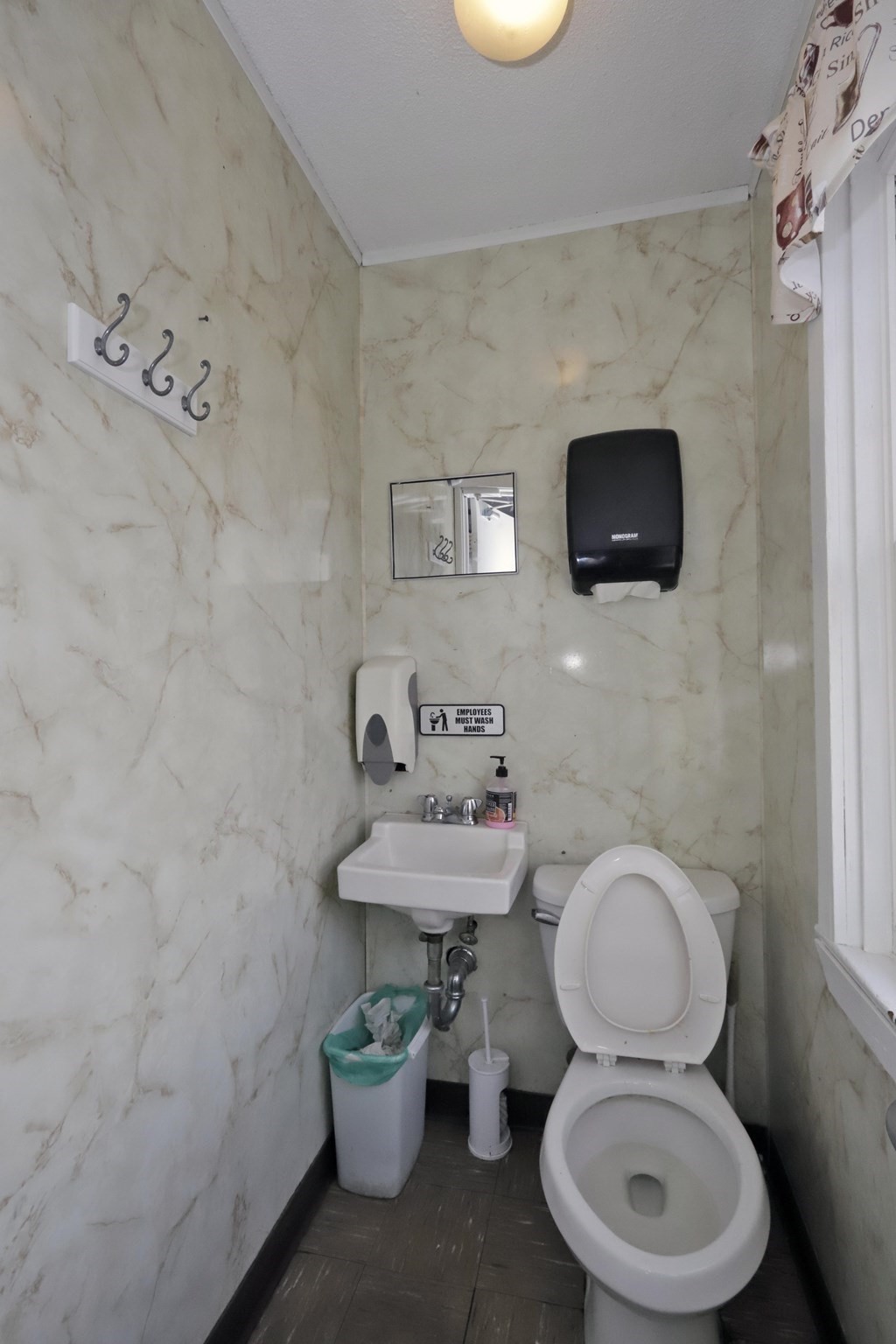 116 Sconticut Neck Rd, Fairhaven, MA 02719 - Image 11