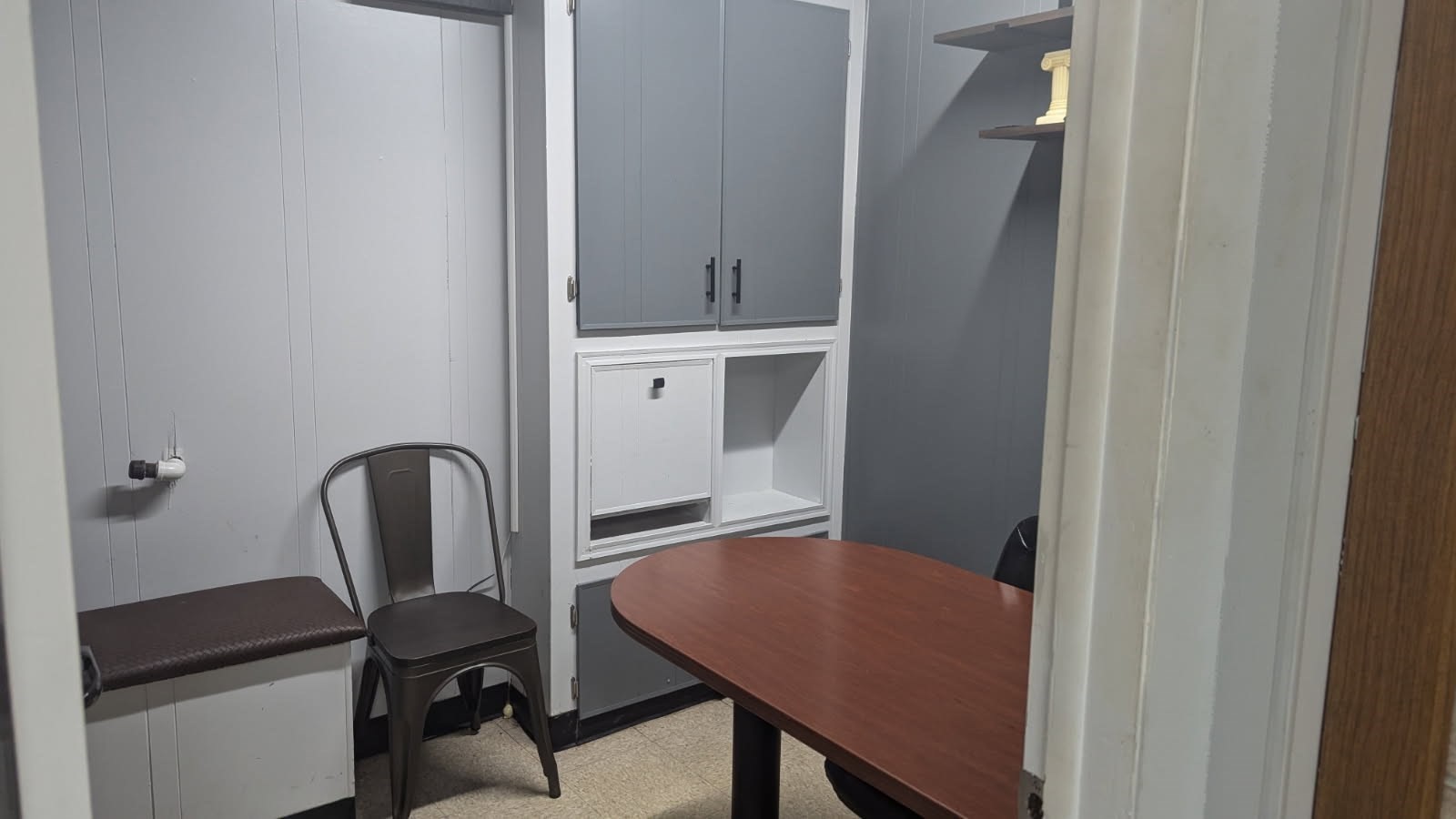 834 Admiral St, Providence, RI 02904