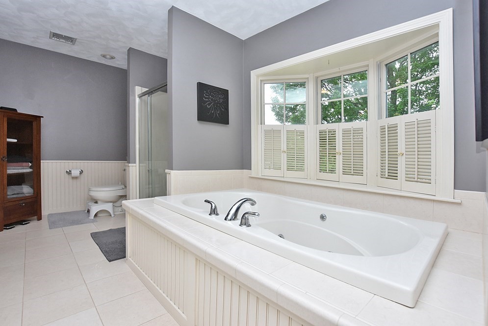 107 Manchester Avenue, Somerset, MA 02726 - Image 16