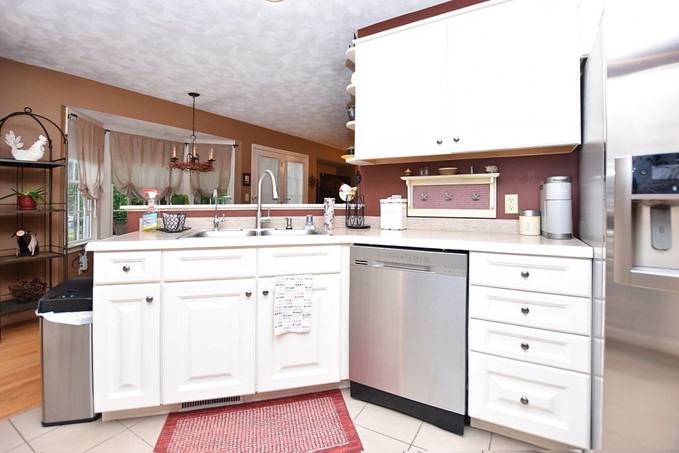 107 Manchester Avenue, Somerset, MA 02726 - Image 6