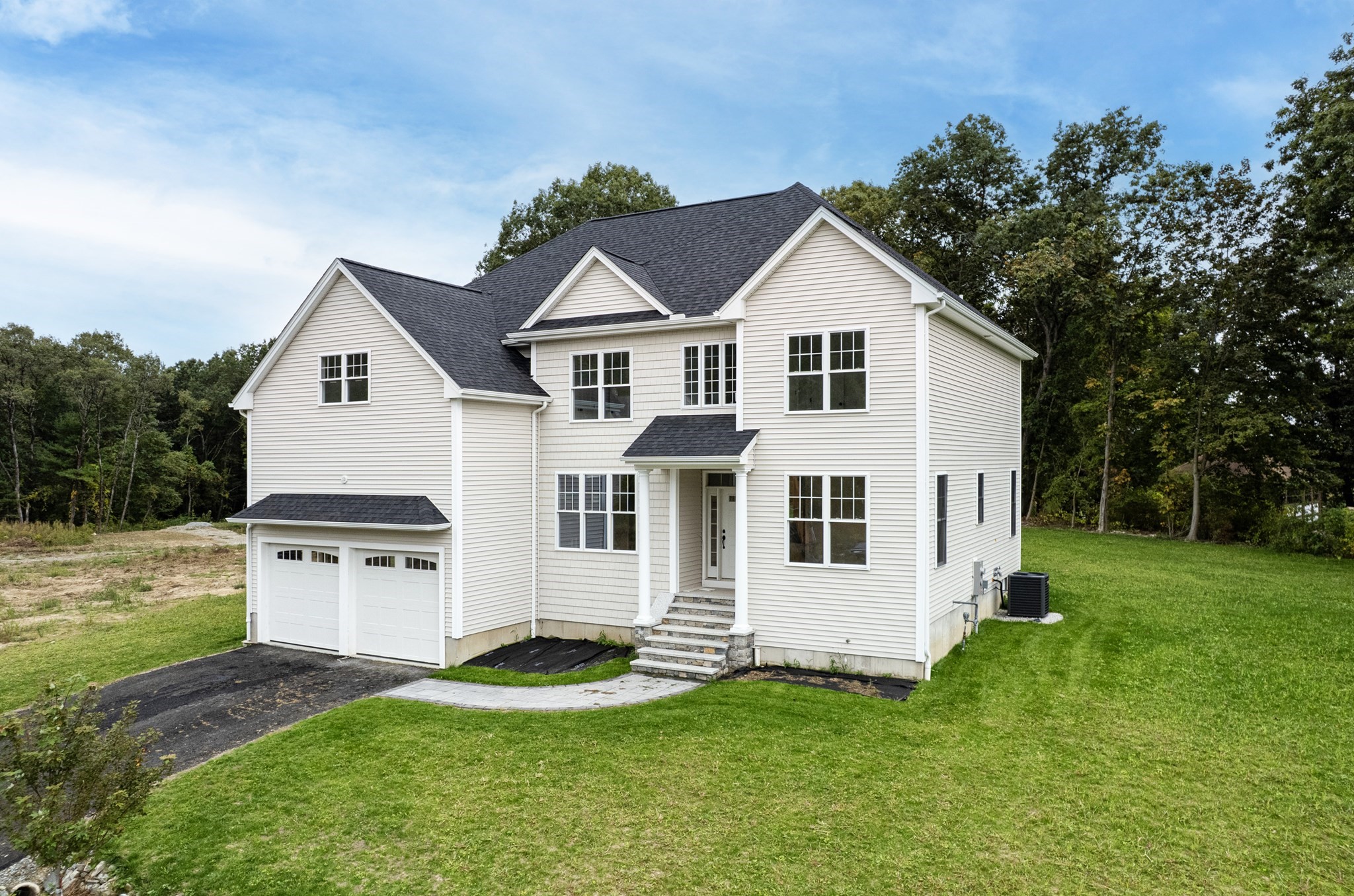 4 Abby Road, Grafton, MA 01536