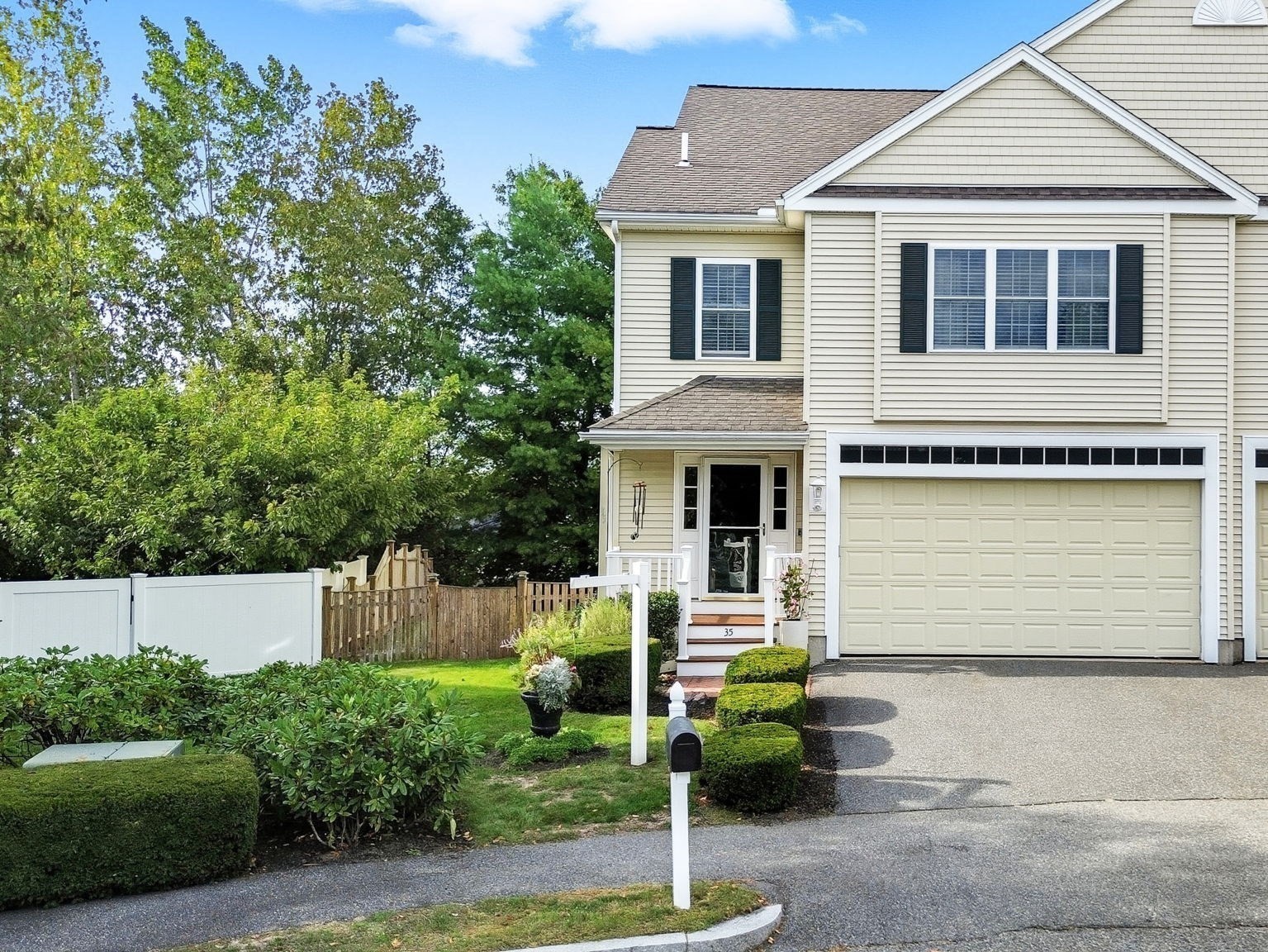 35 Andrea Cir Unit 35, Needham, MA 02494