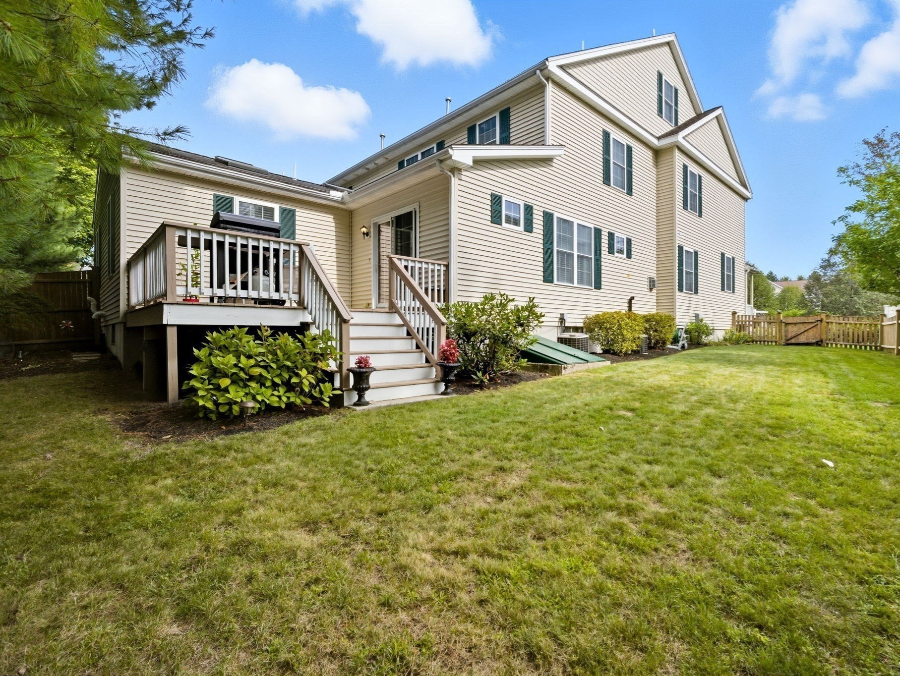35 Andrea Cir Unit 35, Needham, MA 02494 - Image 30