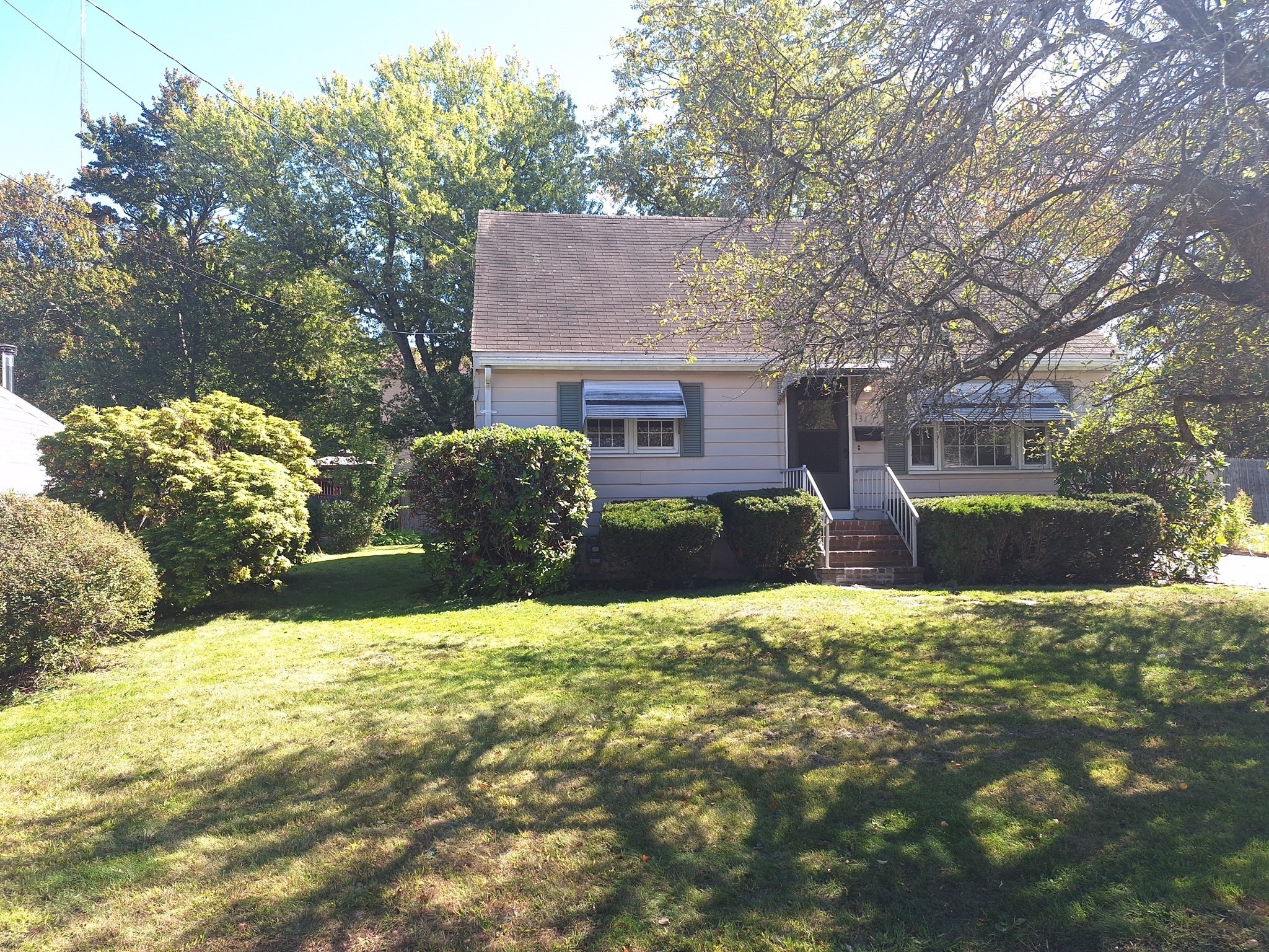134 Warrenton Rd, Haverhill, MA 01832