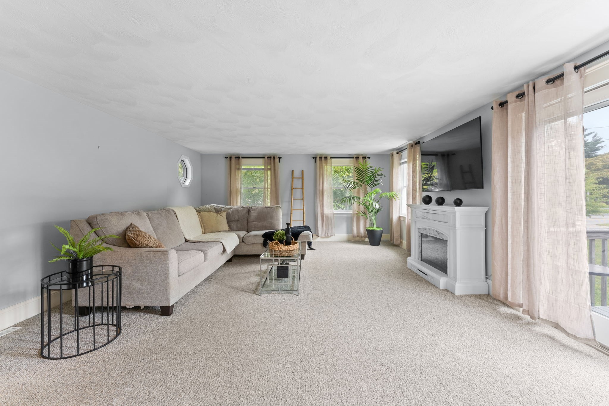 896 Plymouth St, Abington, MA 02351 - Image 15