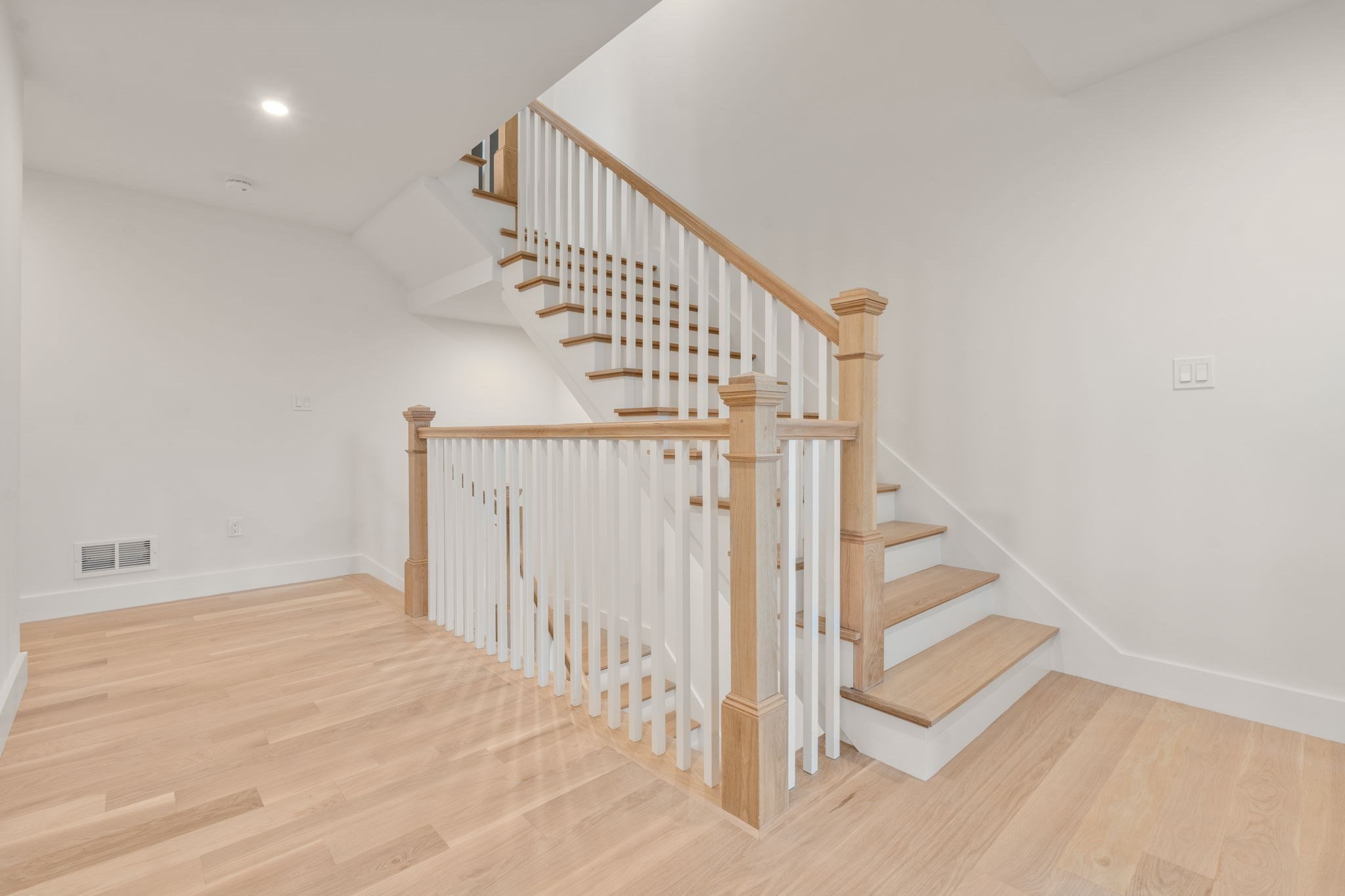 172 Westminster Ave Unit 1, Watertown, MA 02472 - Image 26