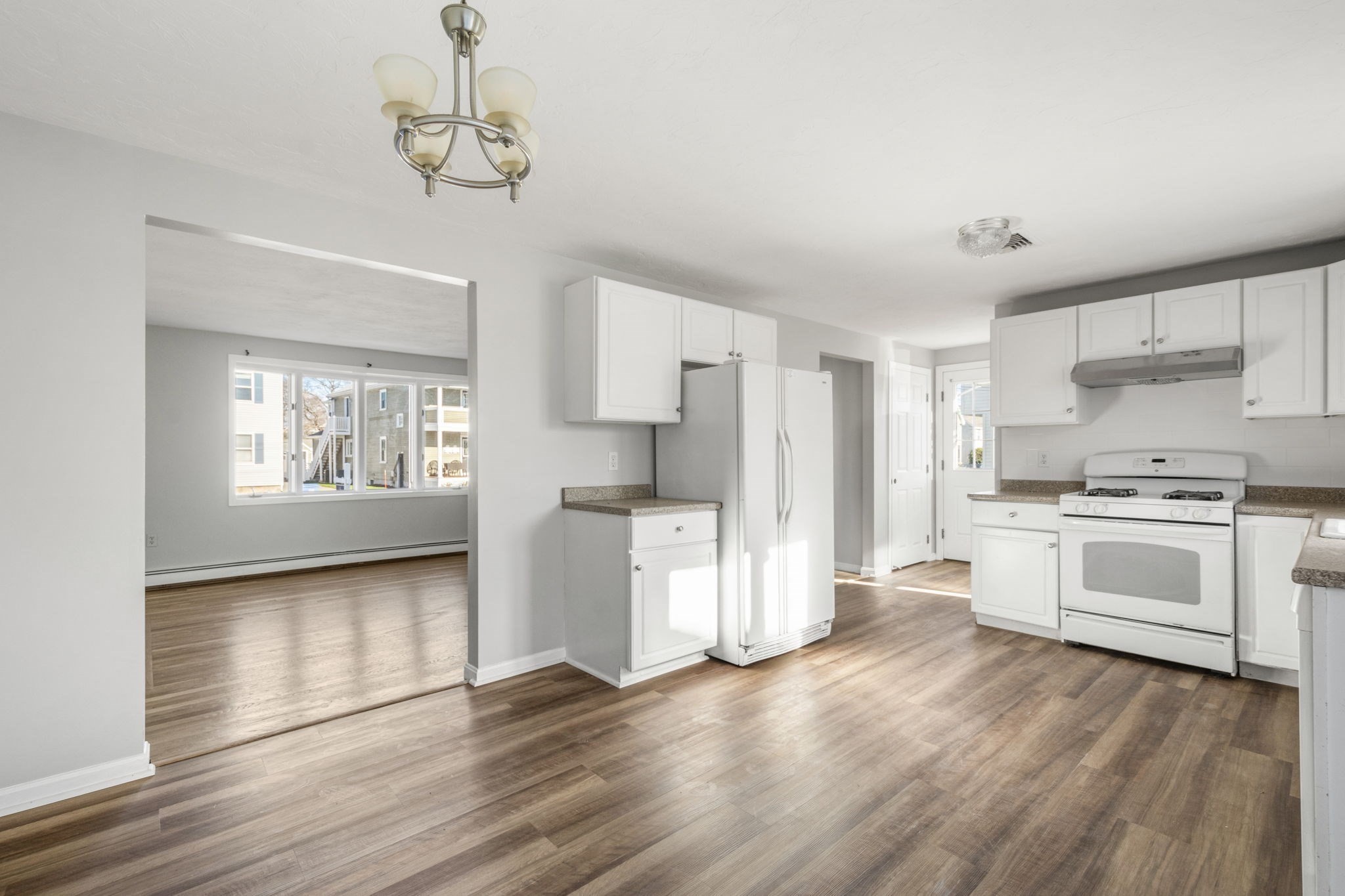 164 Grove St, Waltham, MA 02453 - Image 11