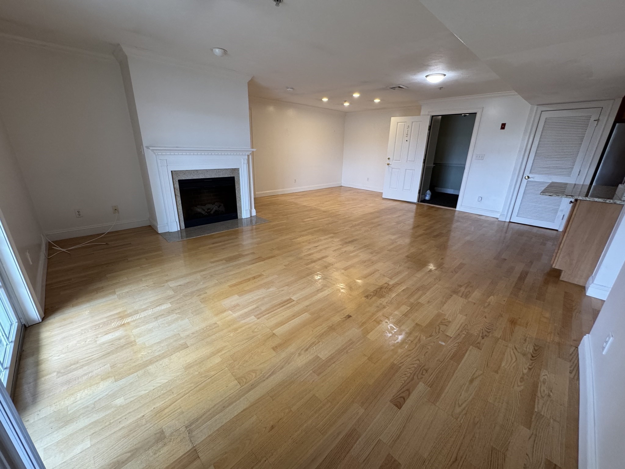 1 Lenox Street Unit 312, Norwood, MA 02062