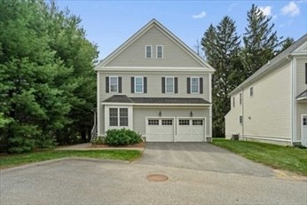 28 McIntosh Dr Unit 22, Stow, MA 01775