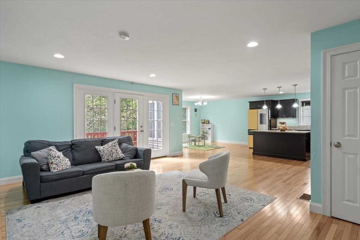 28 McIntosh Dr Unit 22, Stow, MA 01775 - Image 8