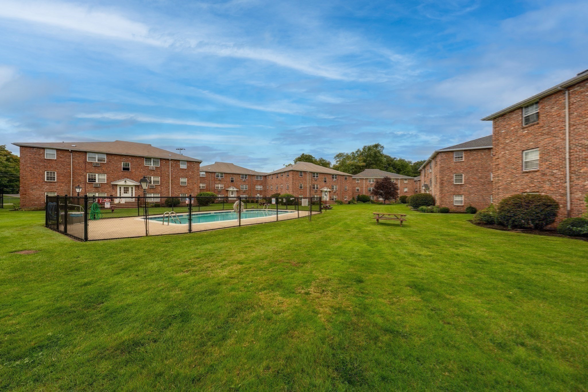 10 Colonial Village Dr Unit 2, Arlington, MA 02474 - Image 15