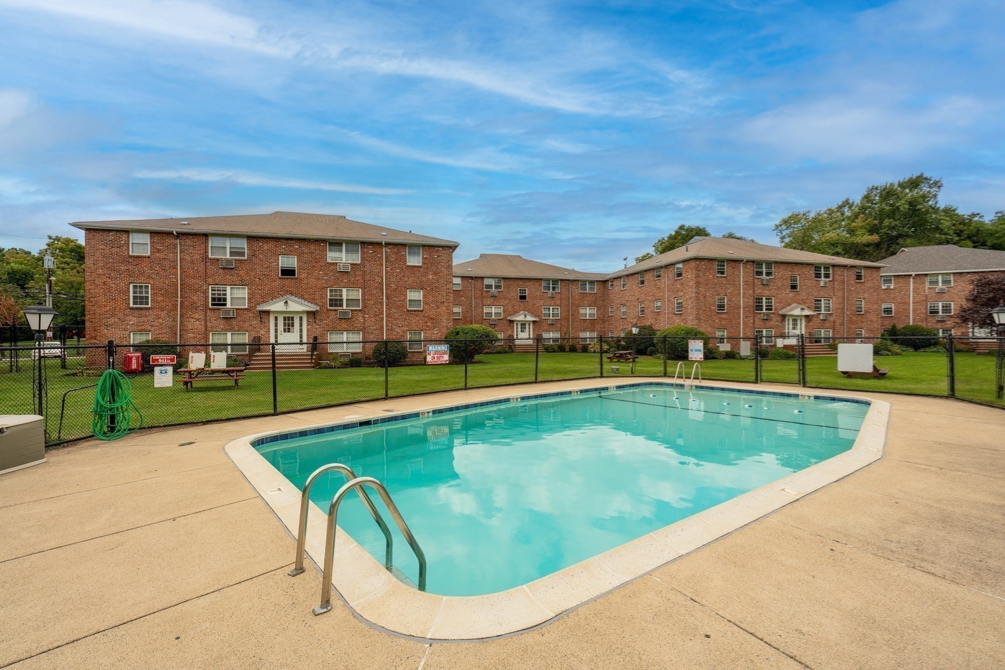 10 Colonial Village Dr Unit 2, Arlington, MA 02474 - Image 17