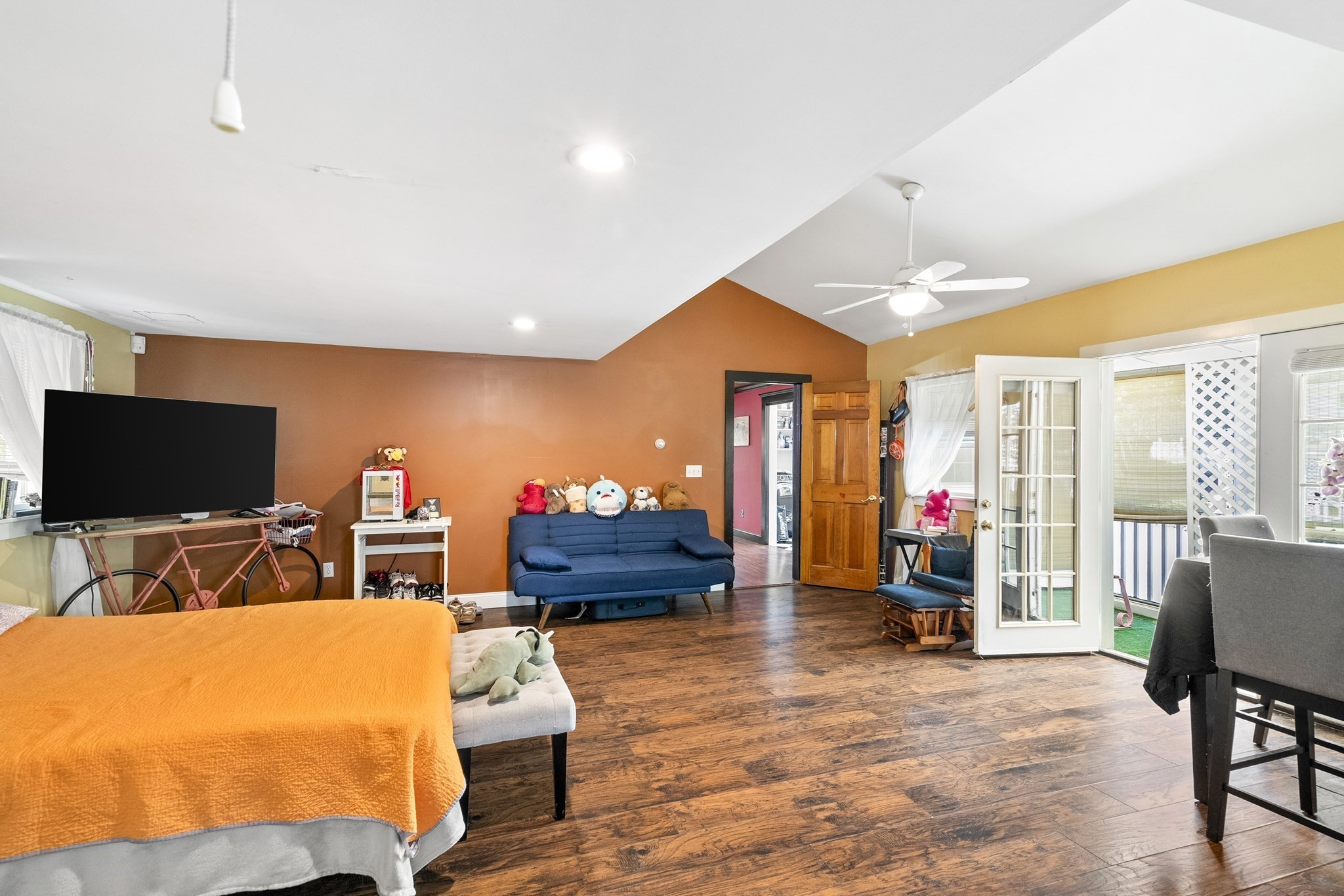 13 Coombs Street, Southbridge, MA 01550 - Image 19