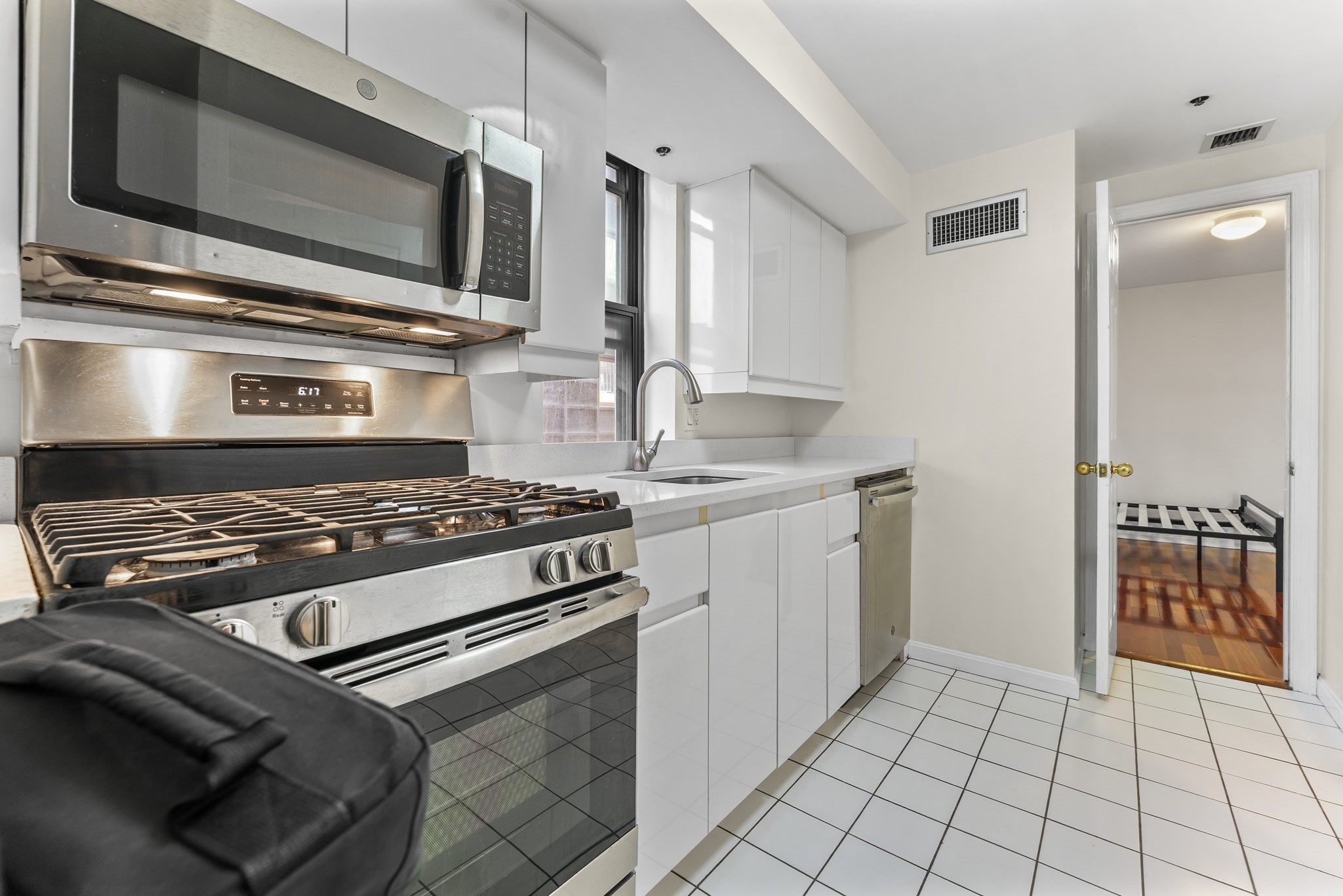 170 Tremont St Unit 1501, Downtown, Boston, MA 02111 - Image 9